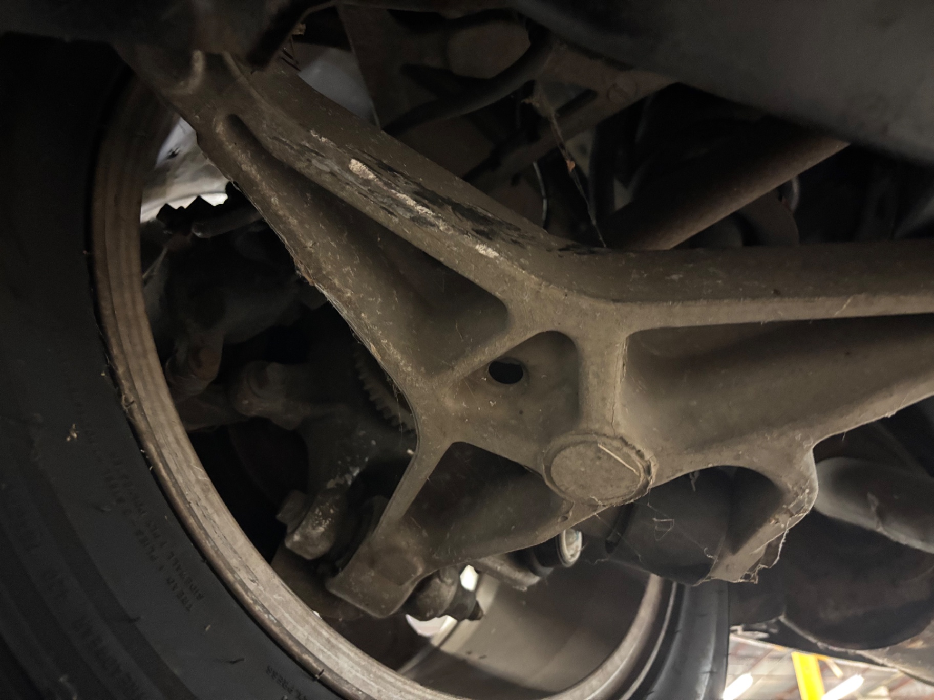 Vehicle photo 46