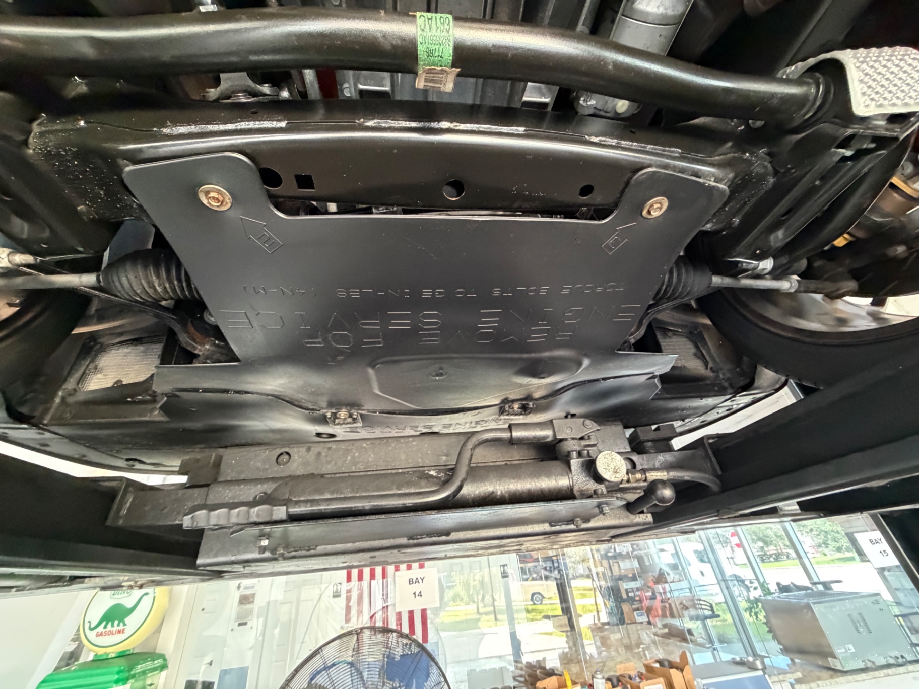 Vehicle photo 51