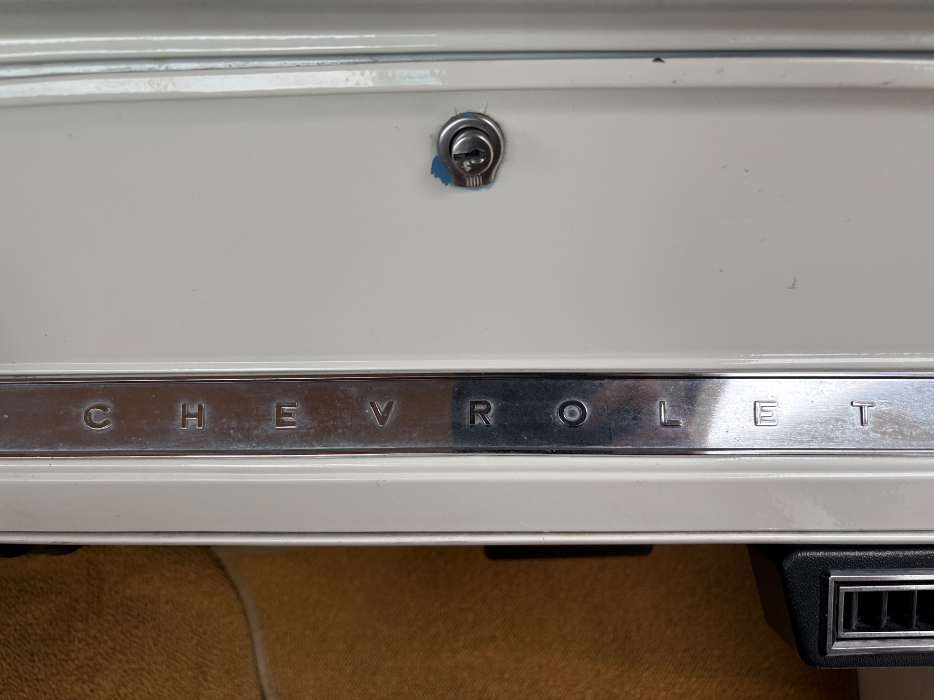 Vehicle photo 40