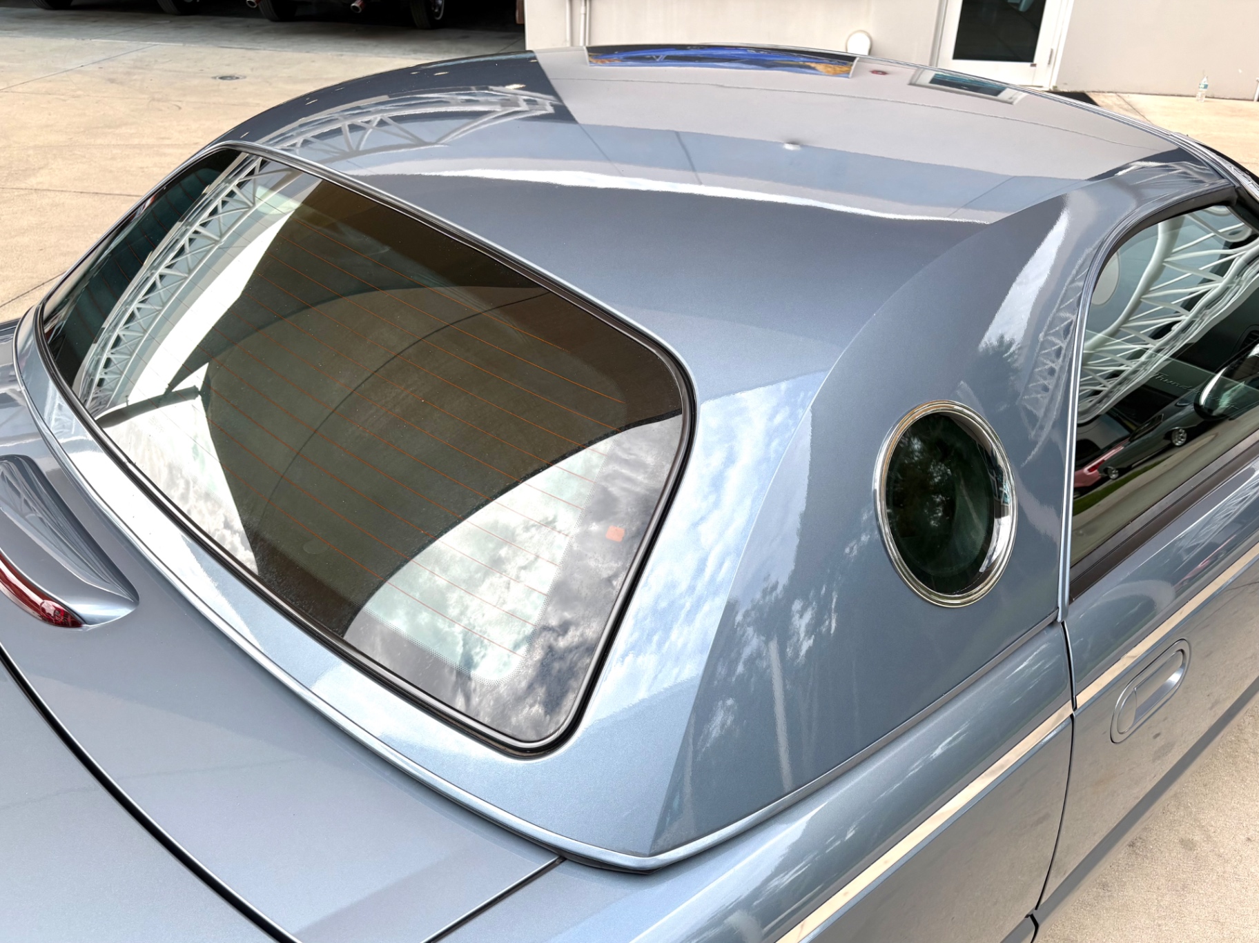 Vehicle photo 31