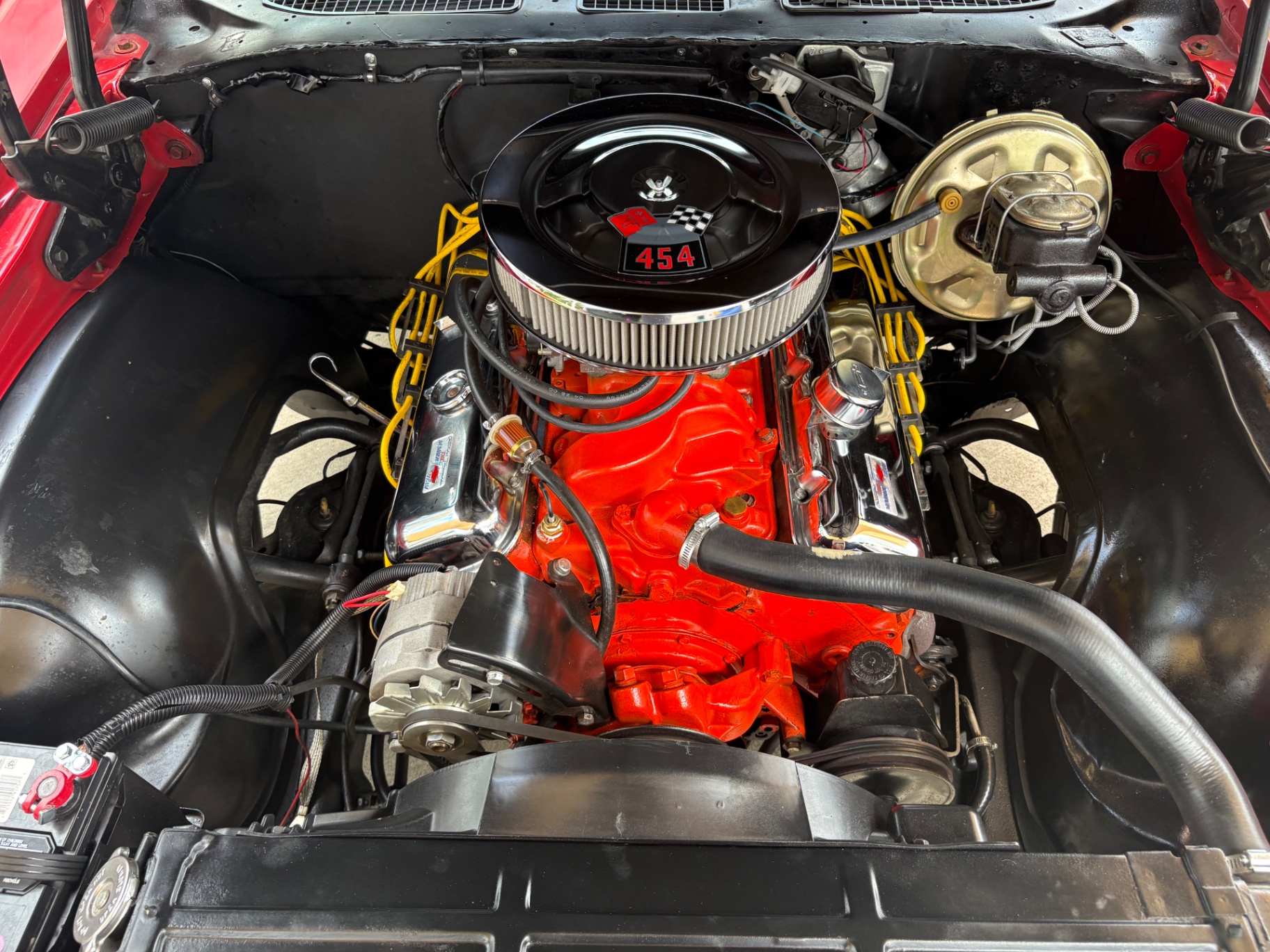 Vehicle photo 32