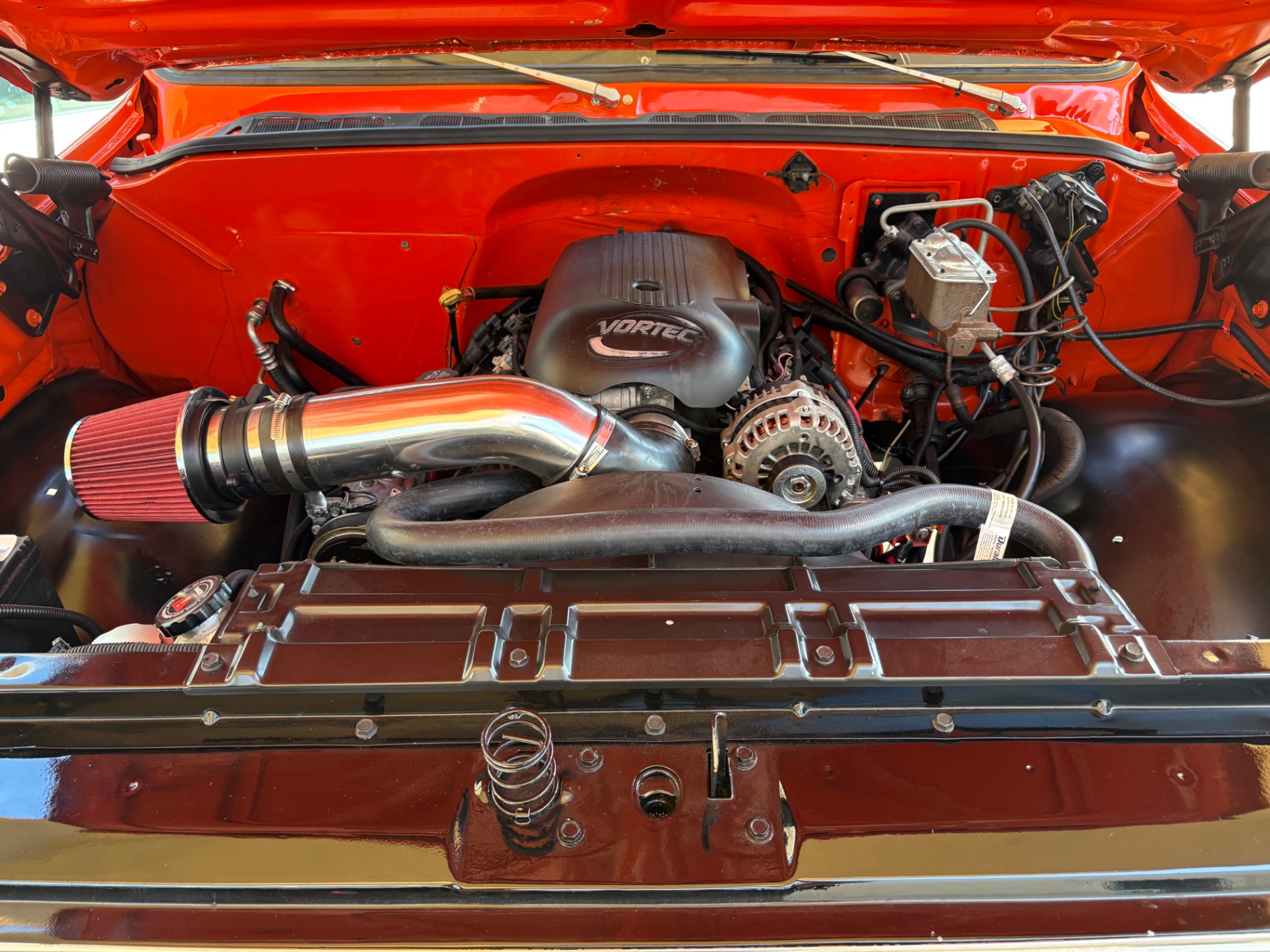 Vehicle photo 33