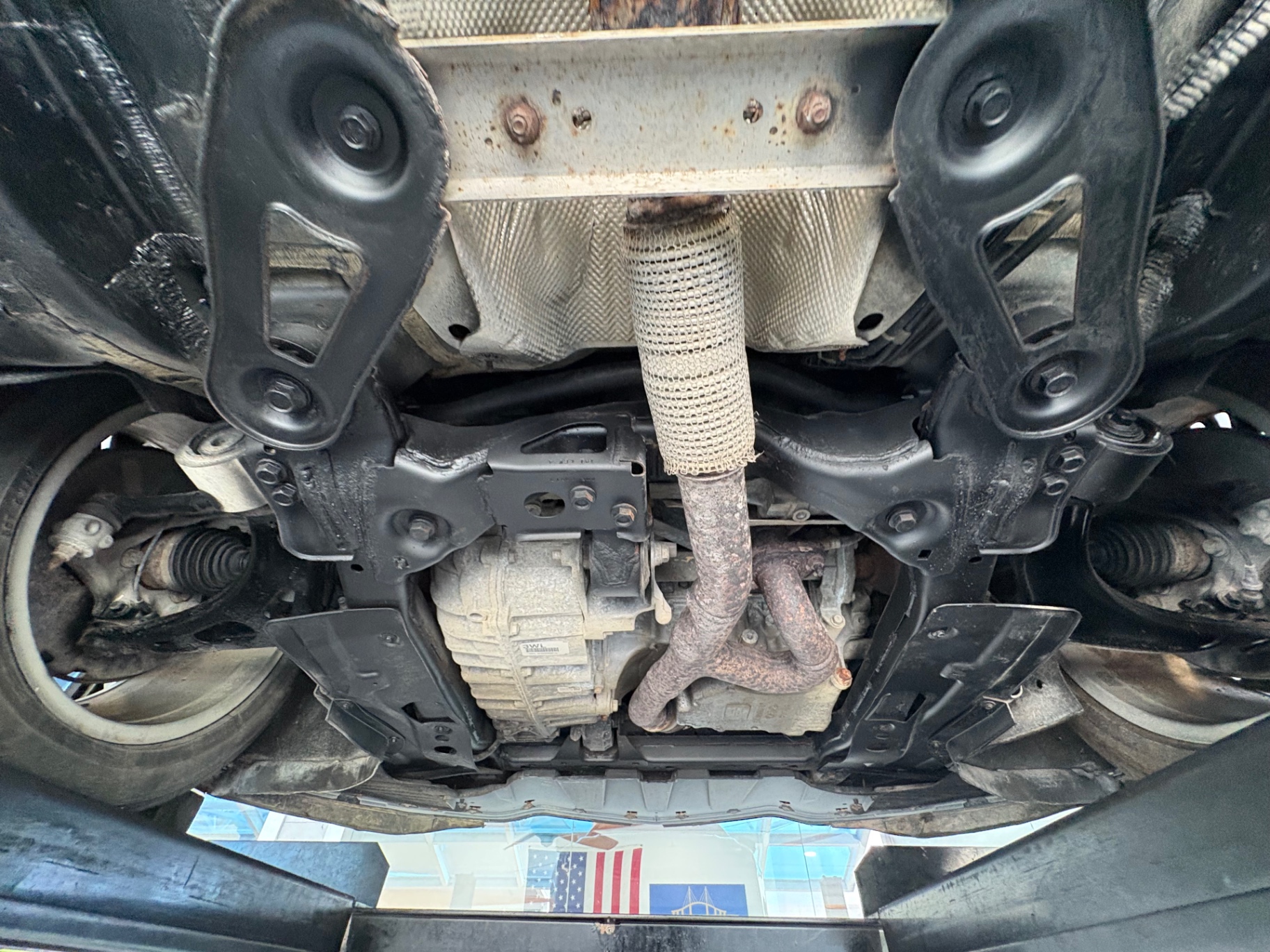 Vehicle photo 50