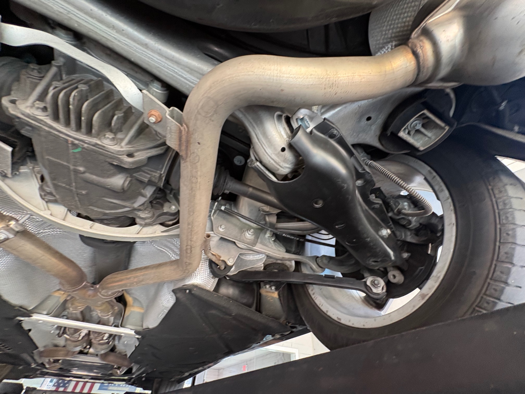 Vehicle photo 43