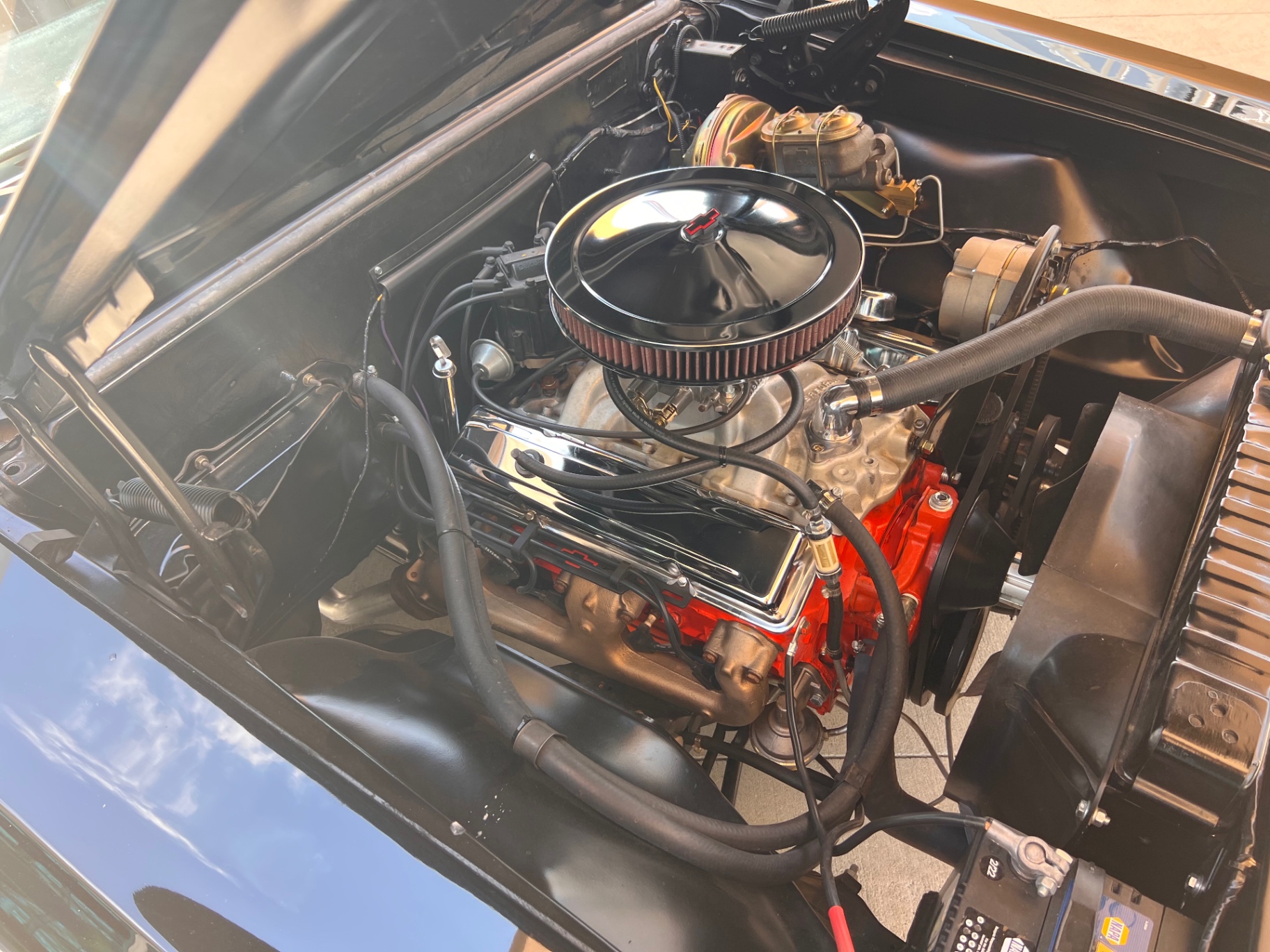 Vehicle photo 23