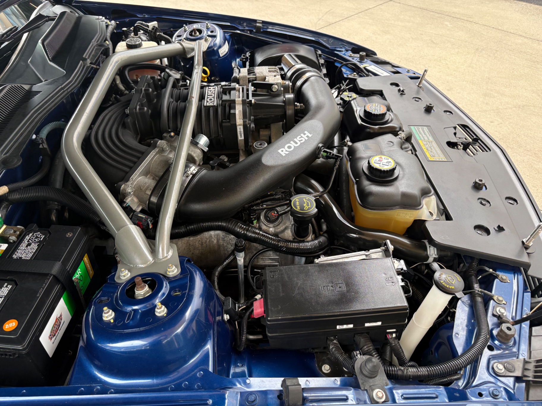 Vehicle photo 34