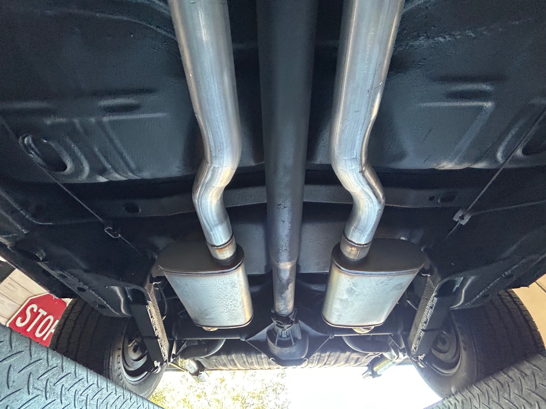 Vehicle photo 45