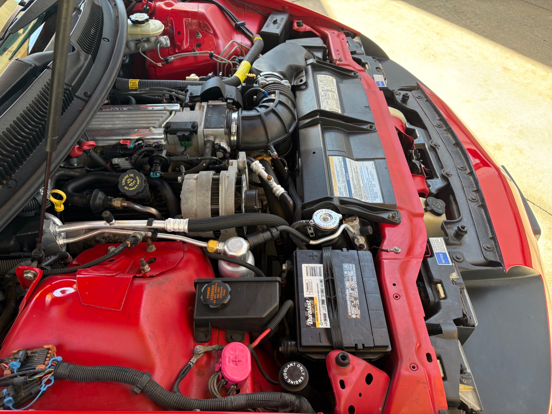 Vehicle photo 26
