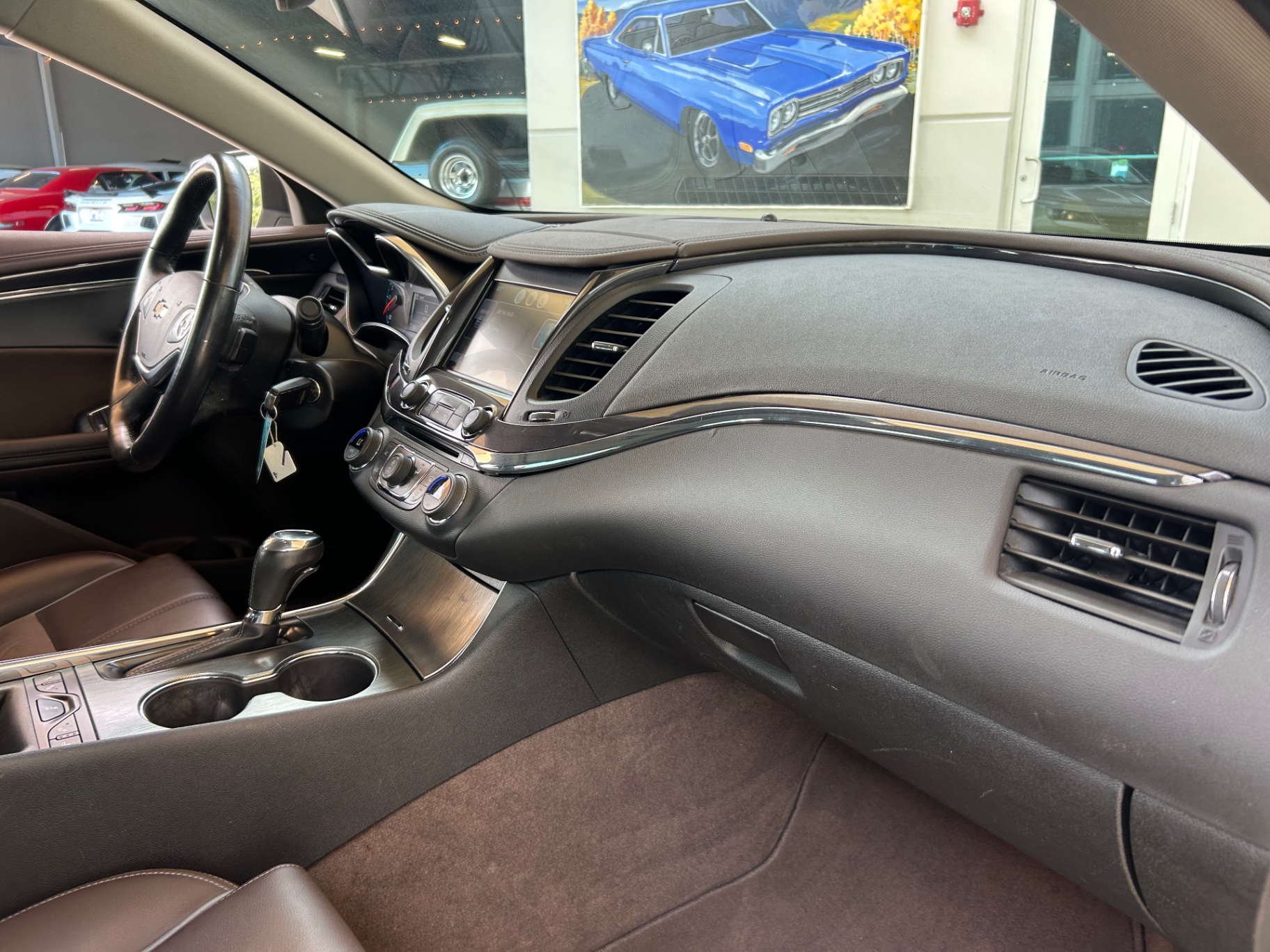 Vehicle photo 38