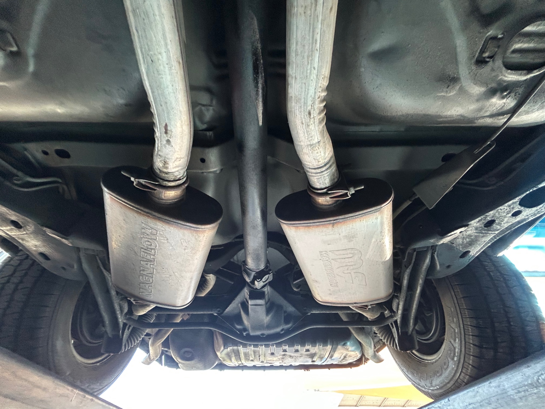 Vehicle photo 55