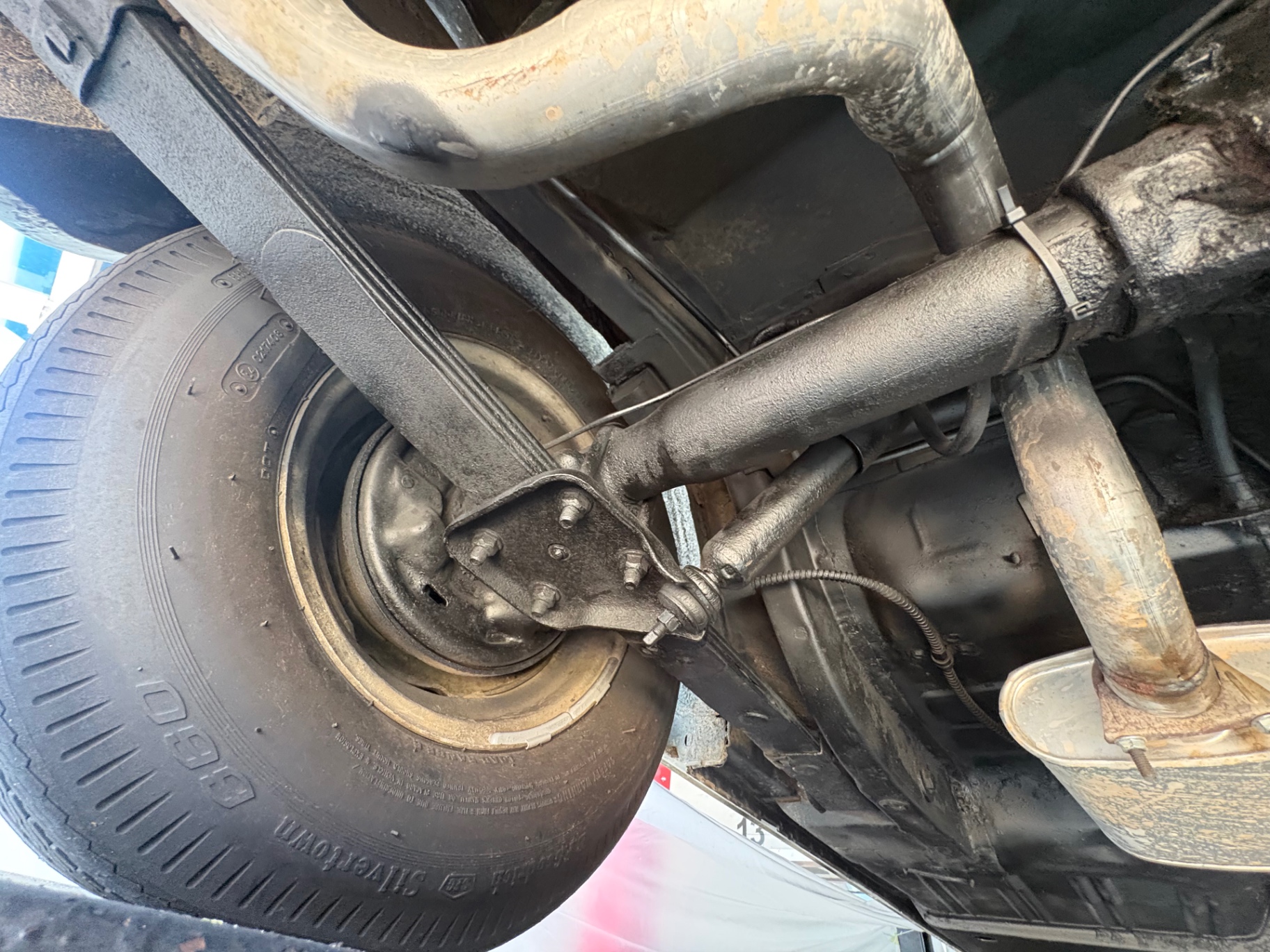 Vehicle photo 53