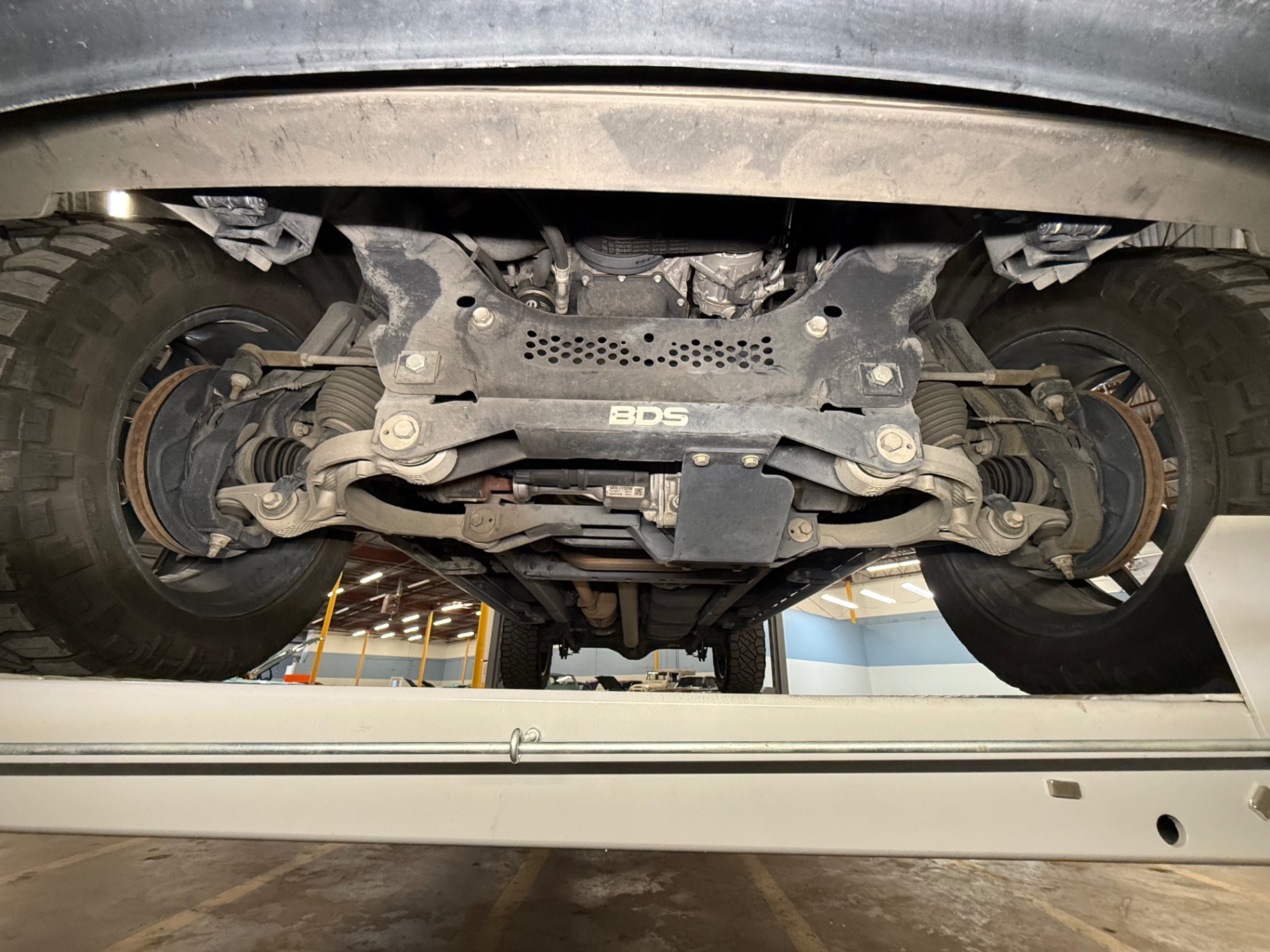 Vehicle photo 52