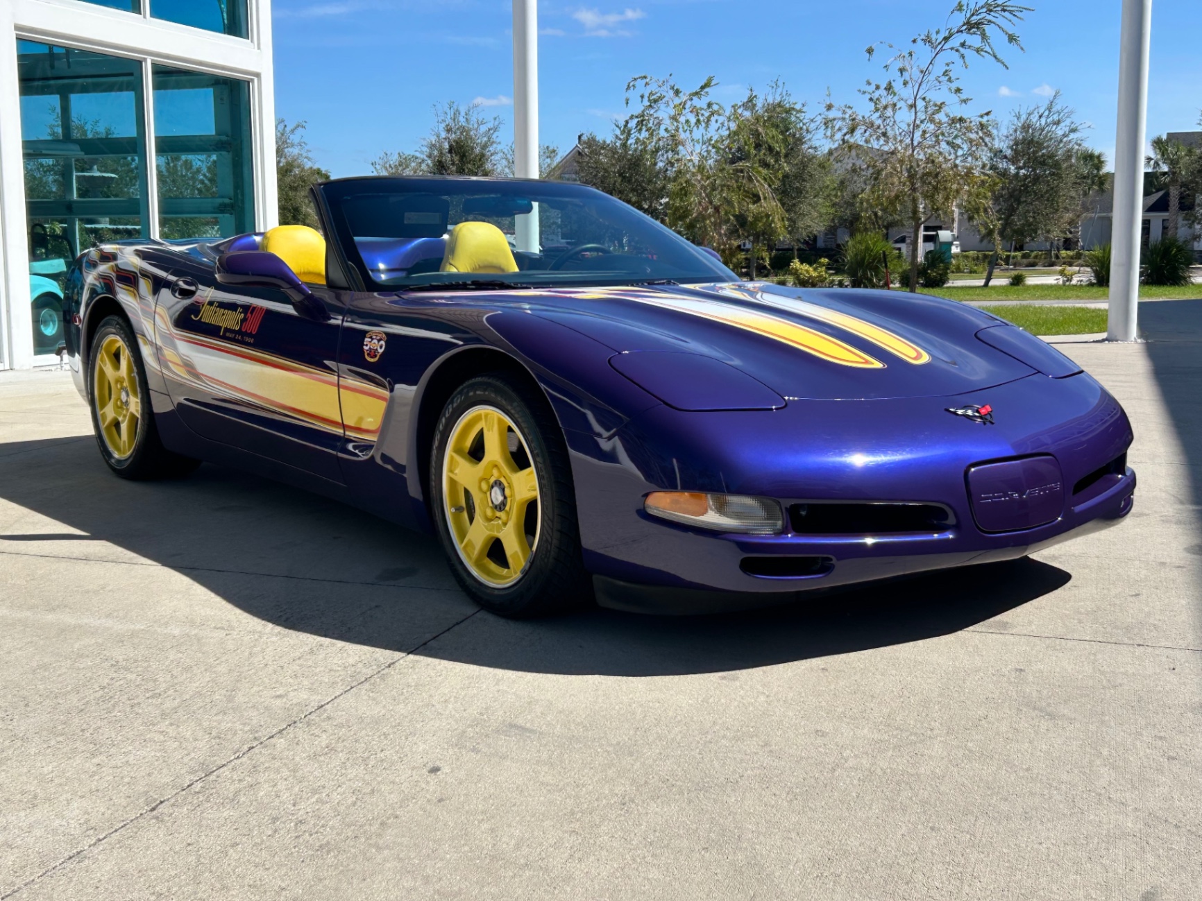 1998 Chevrolet Corvette Base photo 3