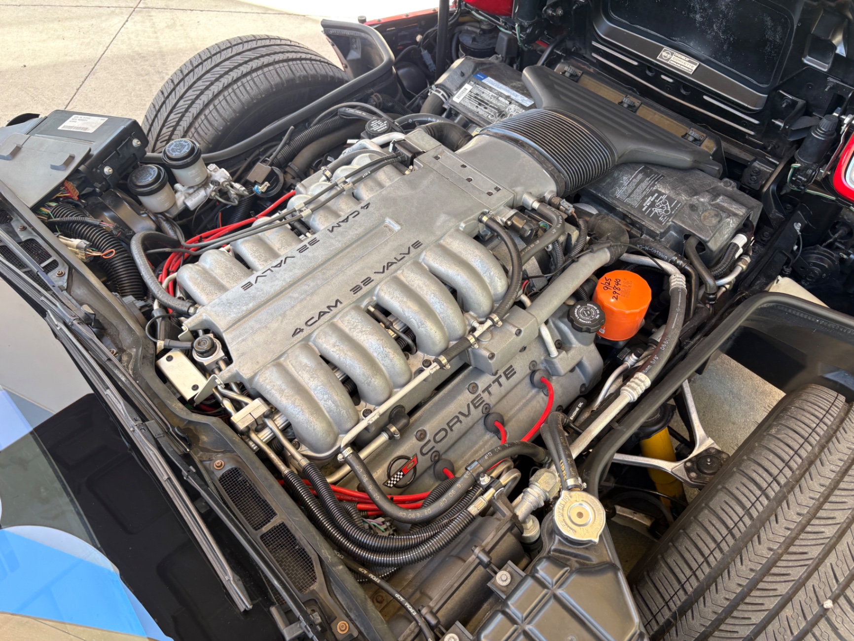 Vehicle photo 27