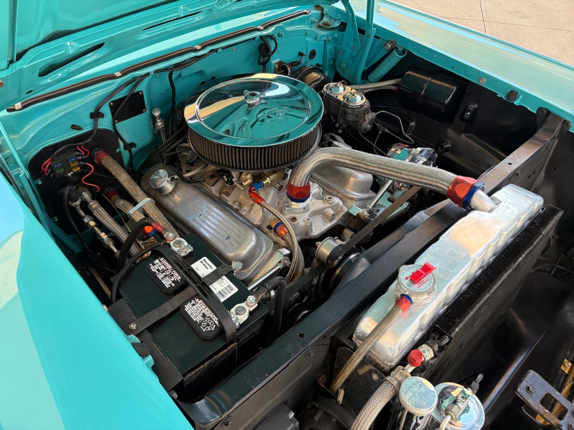 Vehicle photo 23