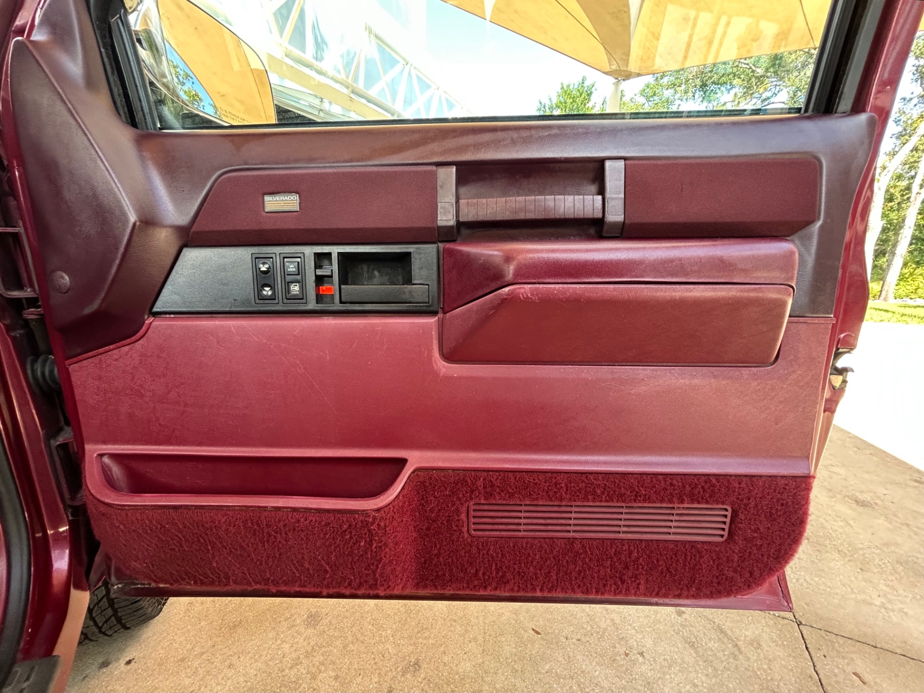 Vehicle photo 39
