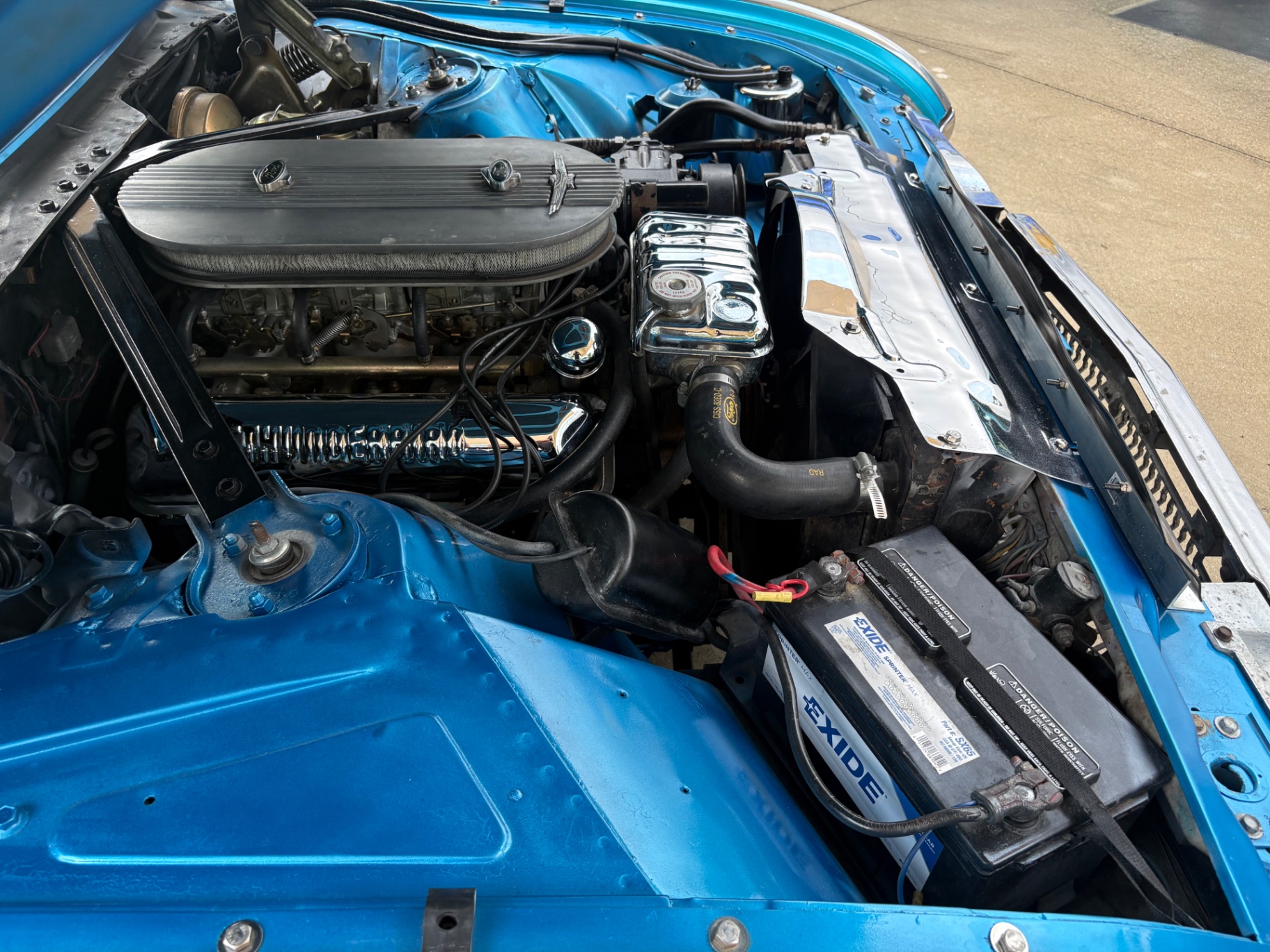 Vehicle photo 27