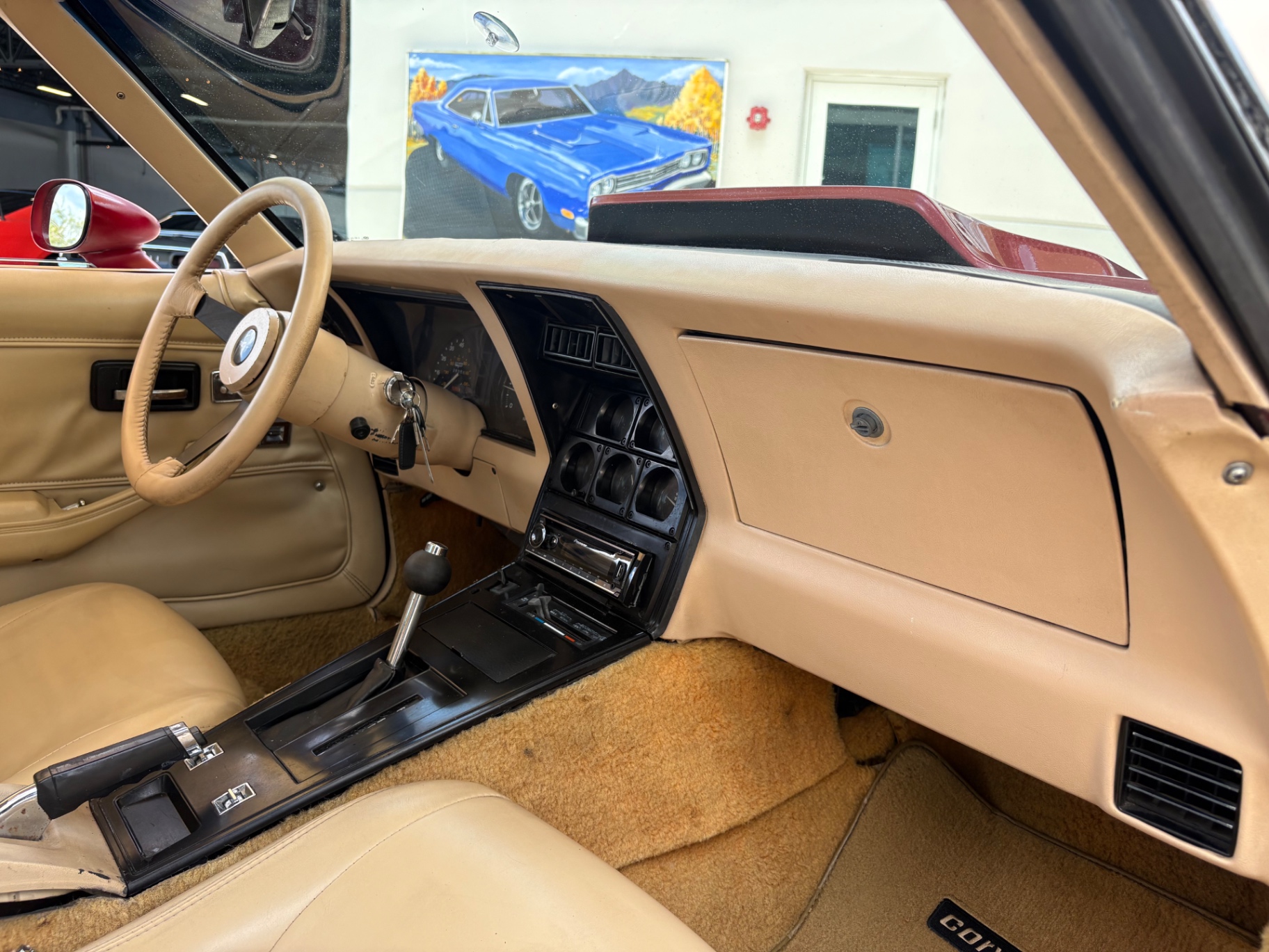 Vehicle photo 38