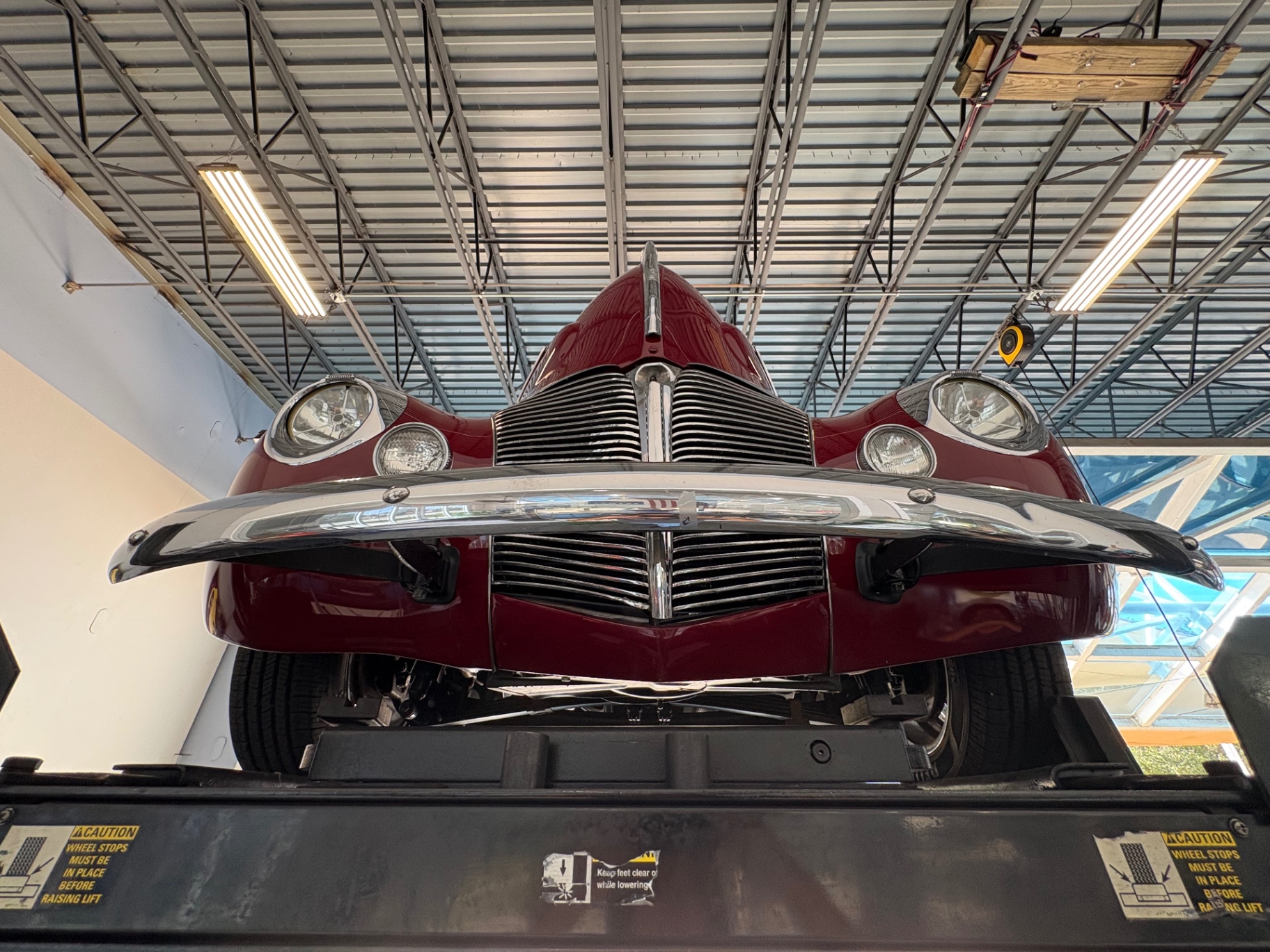 Vehicle photo 46