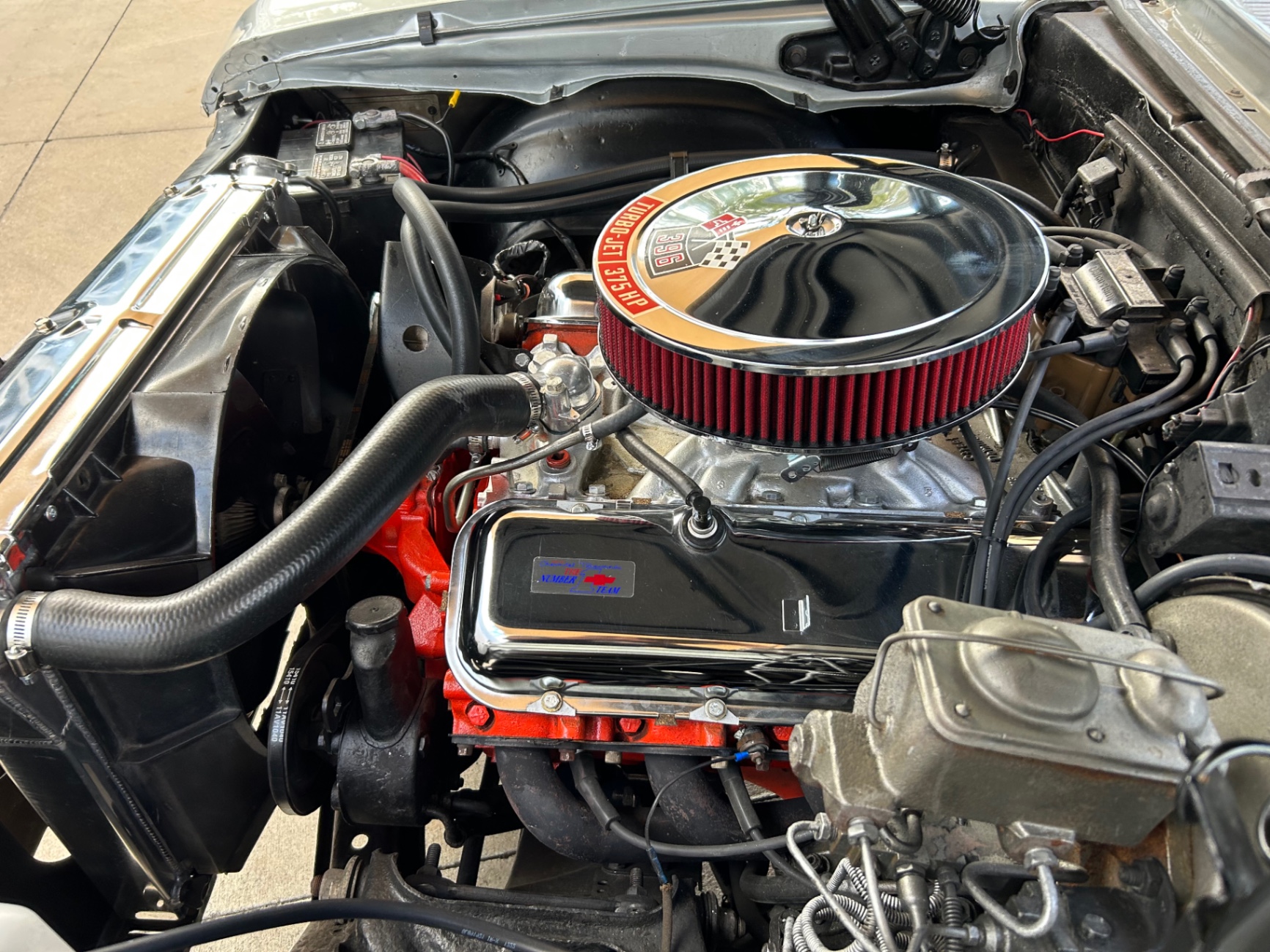 Vehicle photo 21