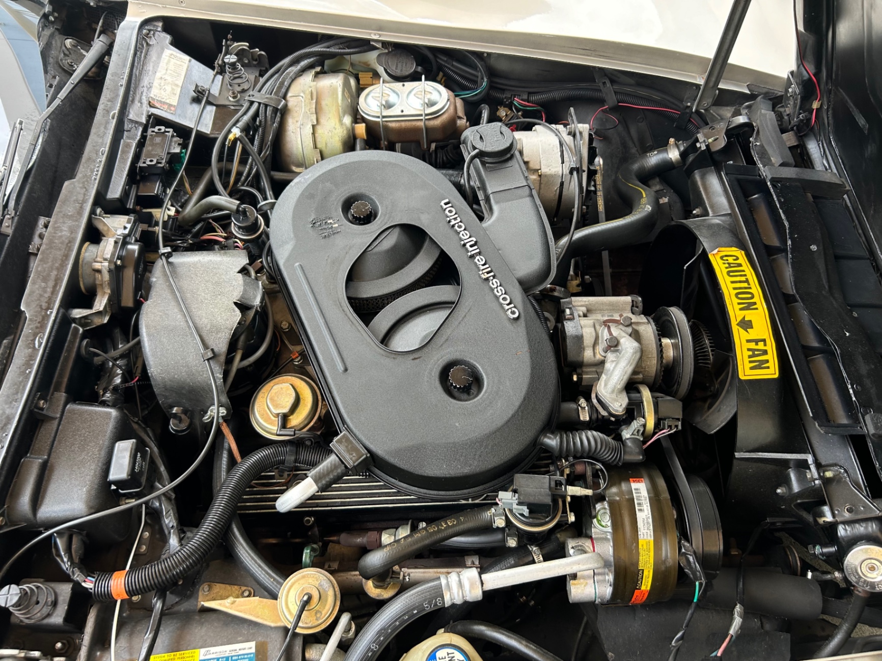 Vehicle photo 15