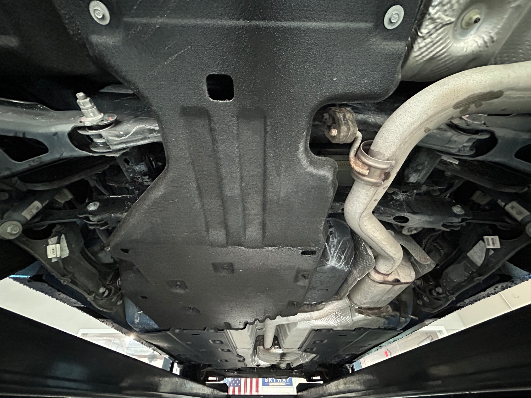 Vehicle photo 43