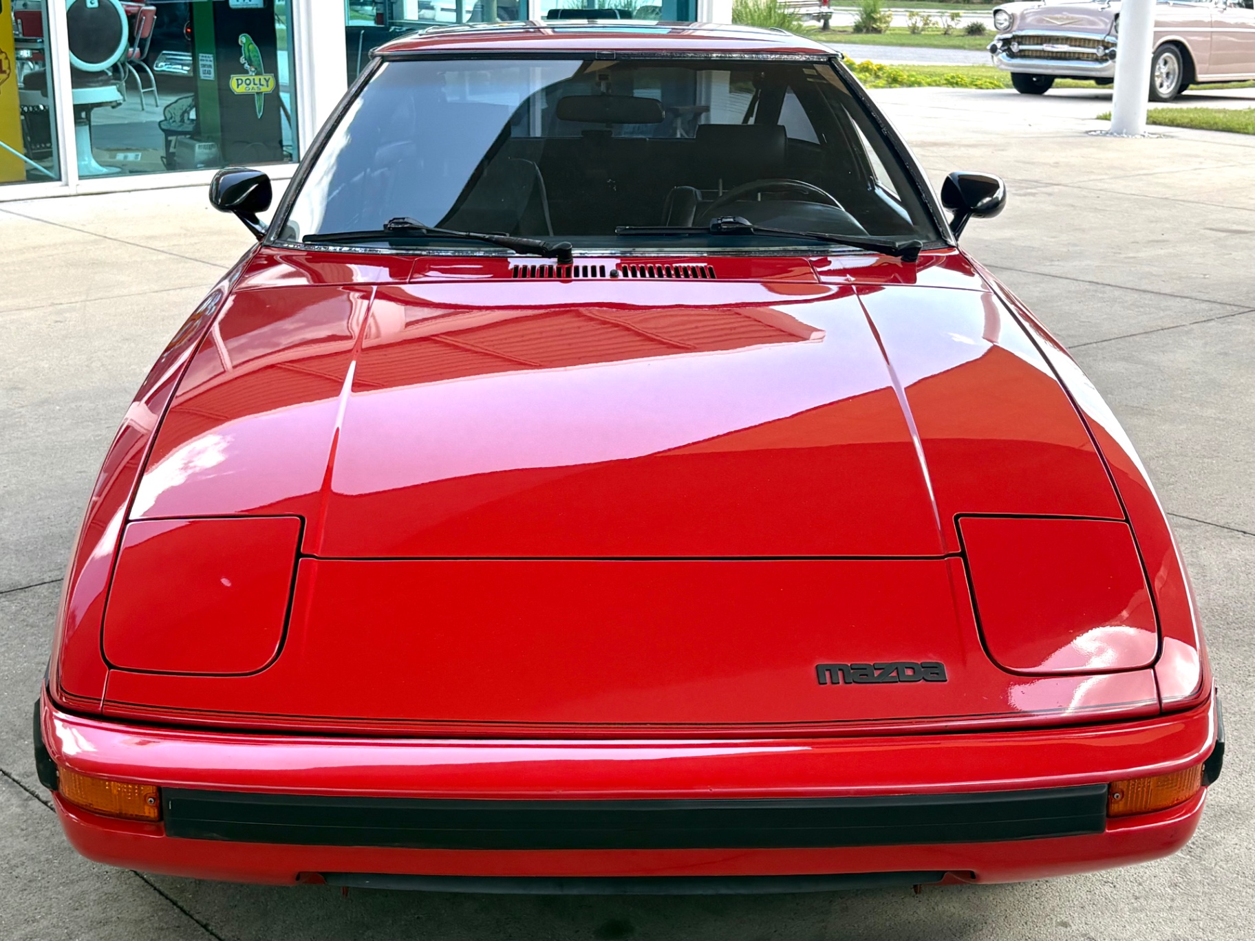 Vehicle photo 3