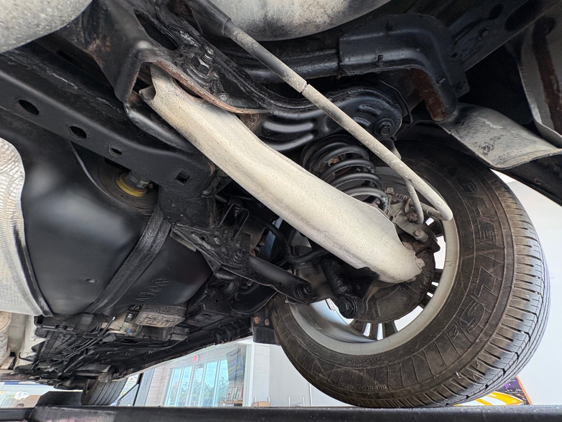 Vehicle photo 47