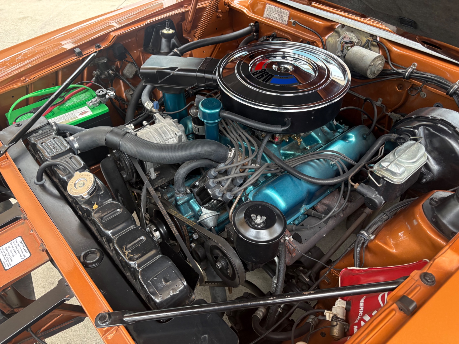 Vehicle photo 29