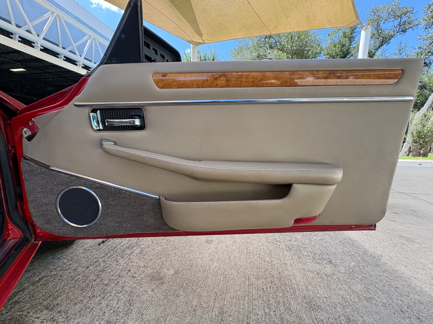 Vehicle photo 41