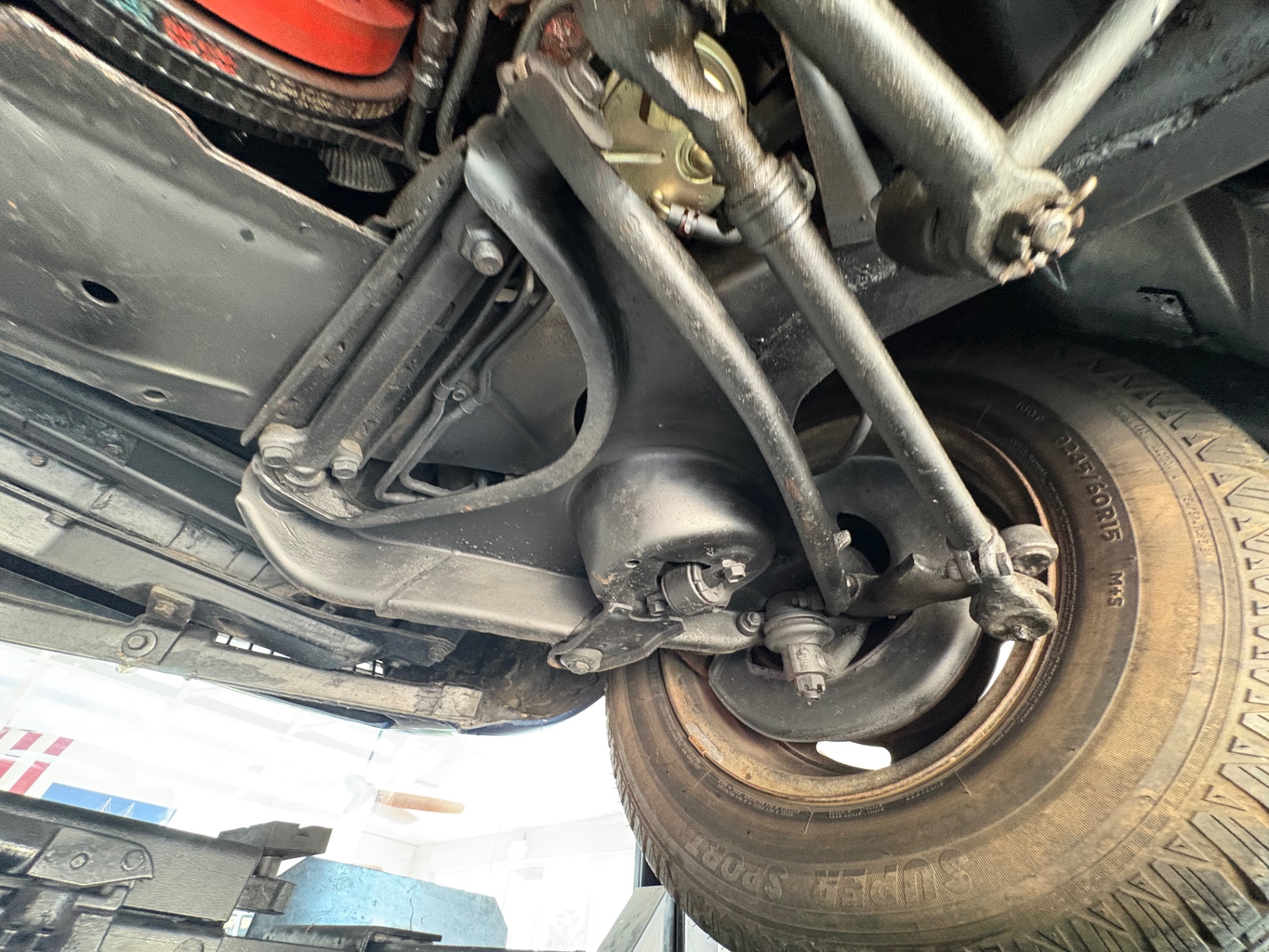 Vehicle photo 50
