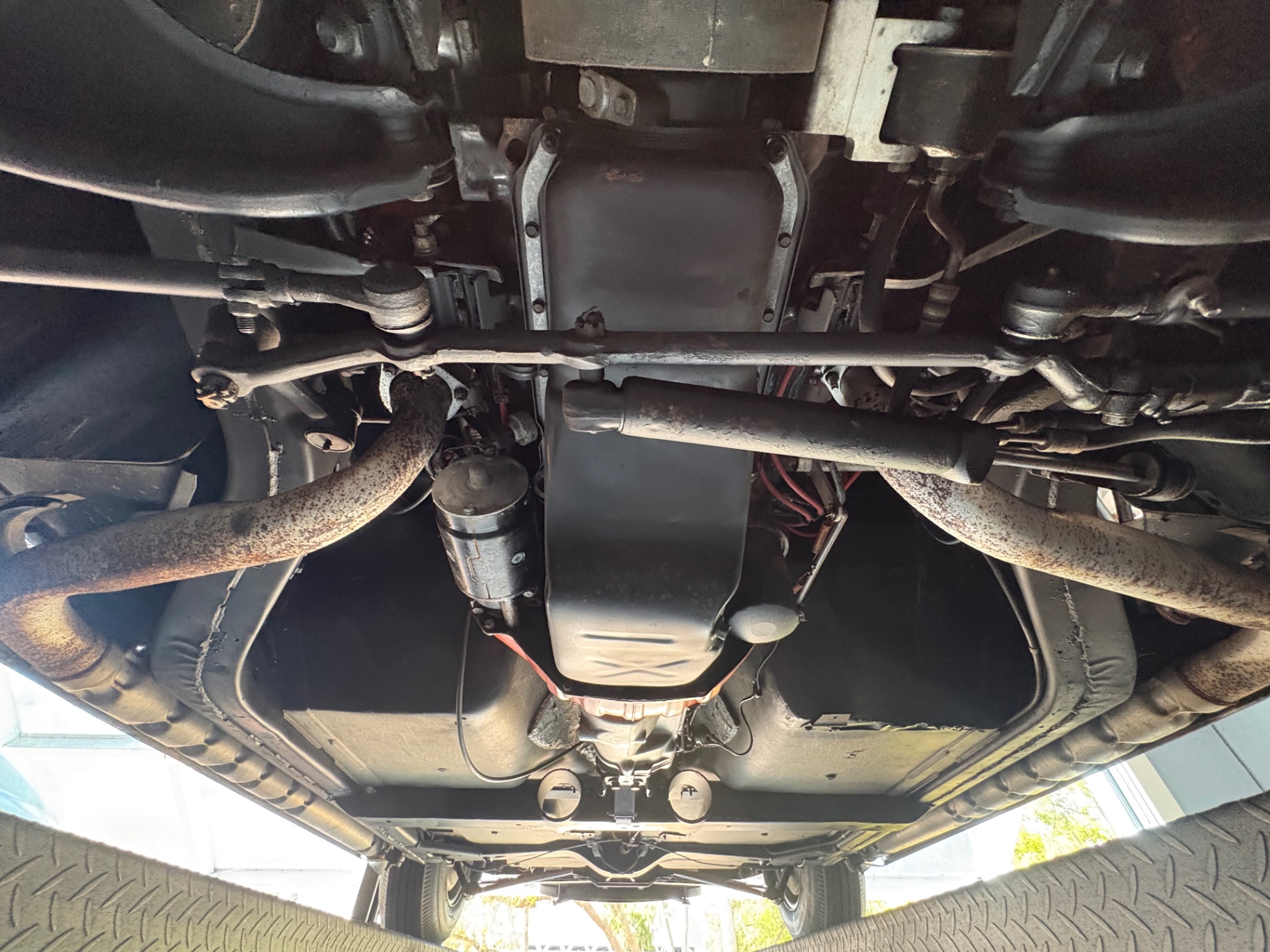Vehicle photo 58
