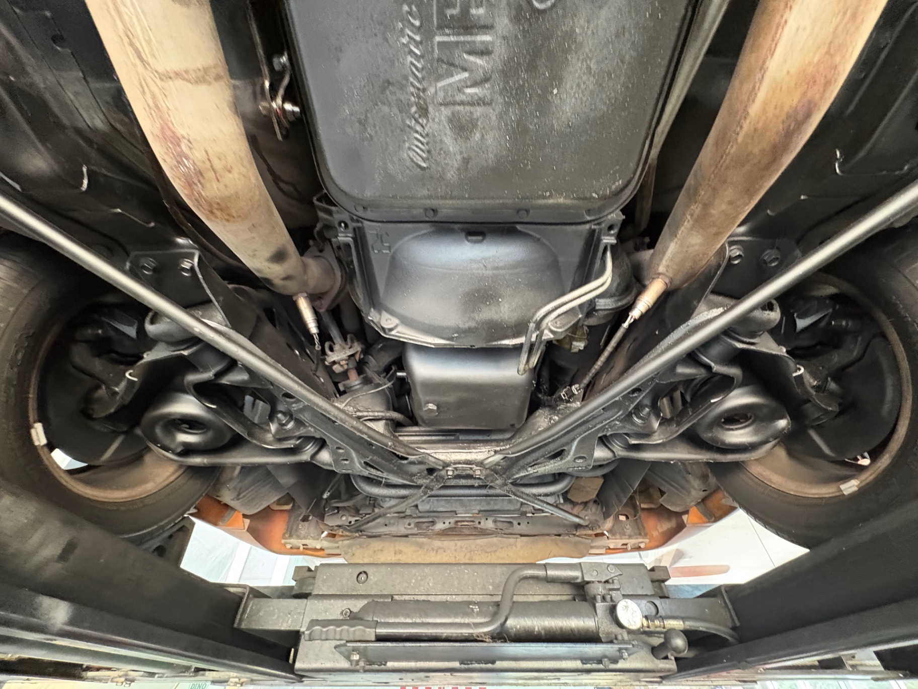 Vehicle photo 55