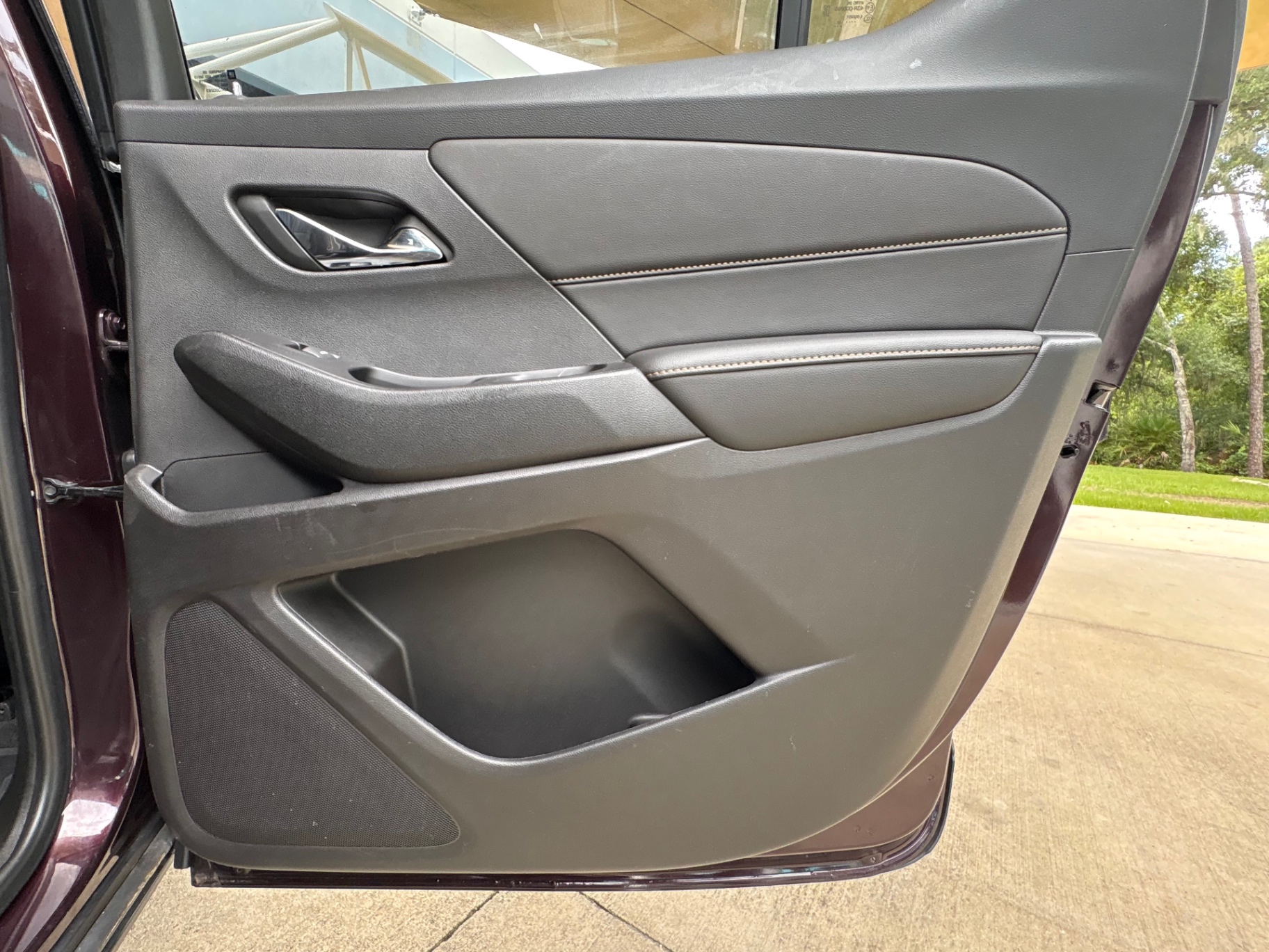 Vehicle photo 41