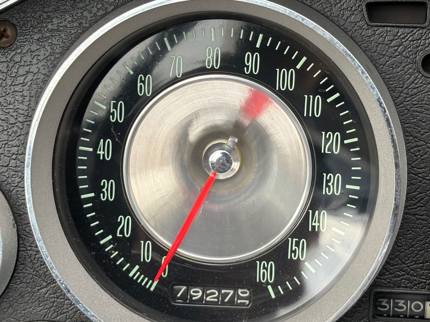 Vehicle photo 31