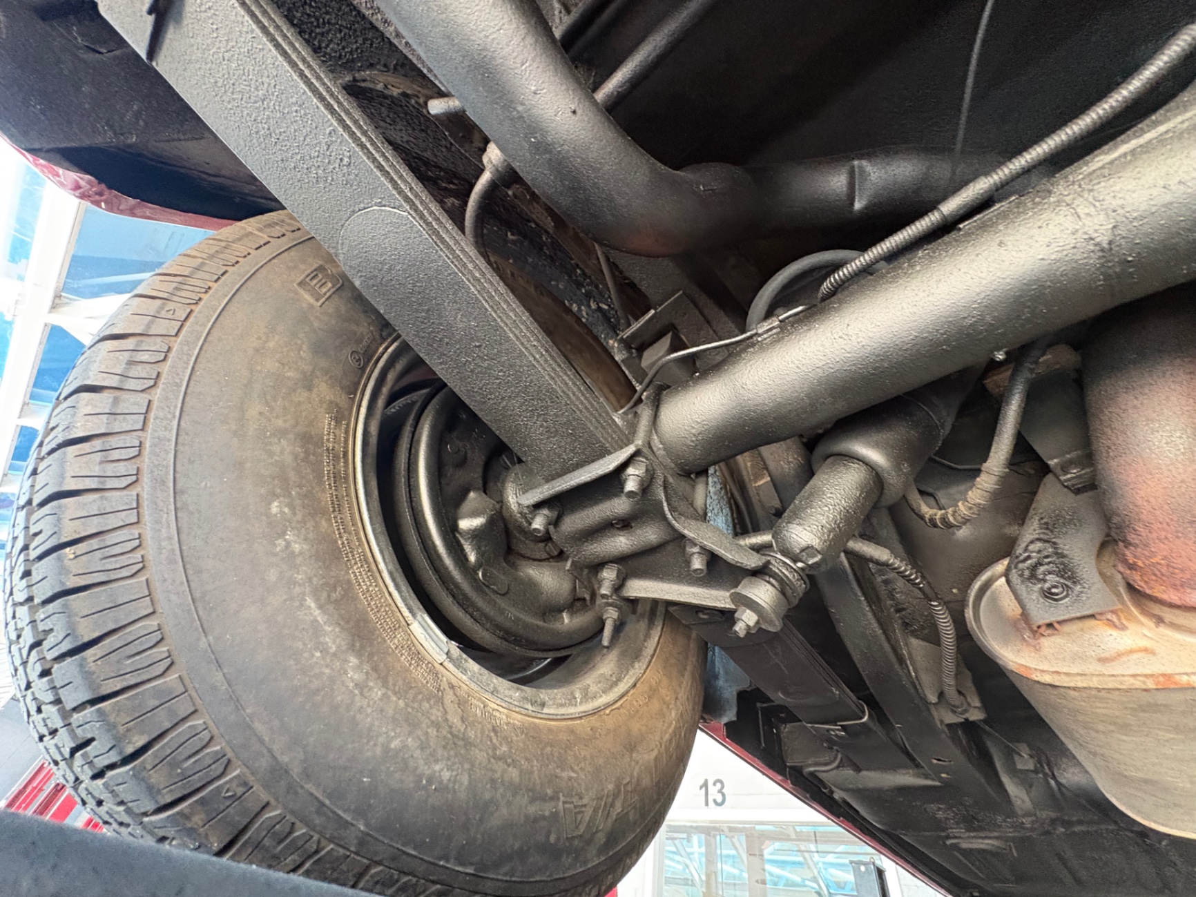 Vehicle photo 47