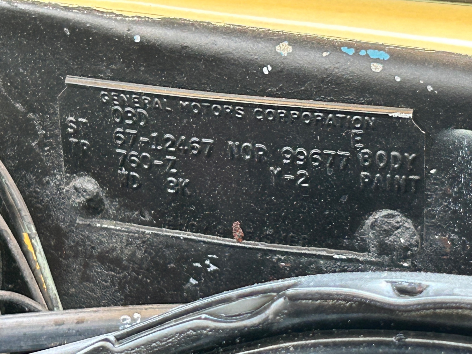 Vehicle photo 19