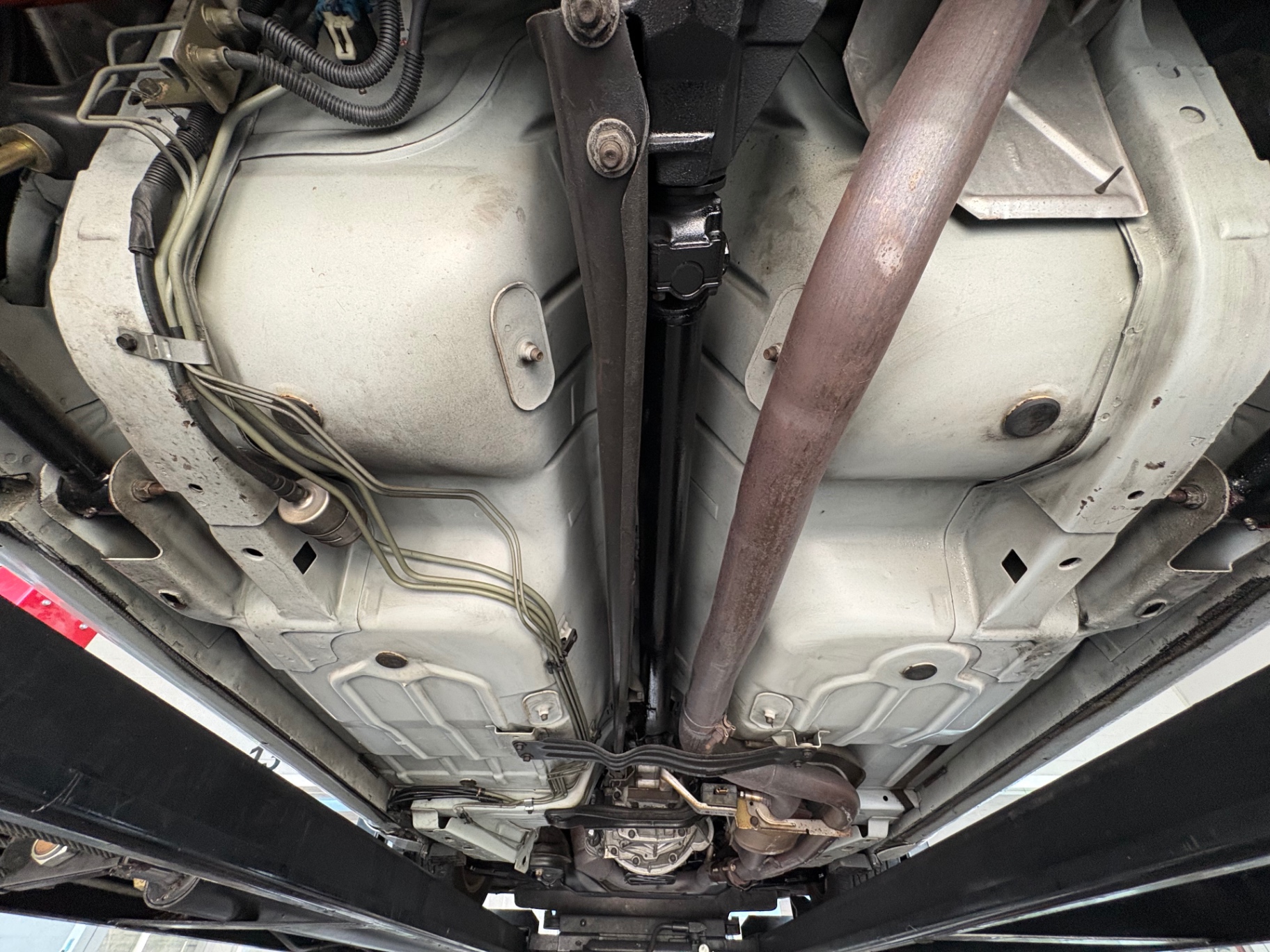 Vehicle photo 44