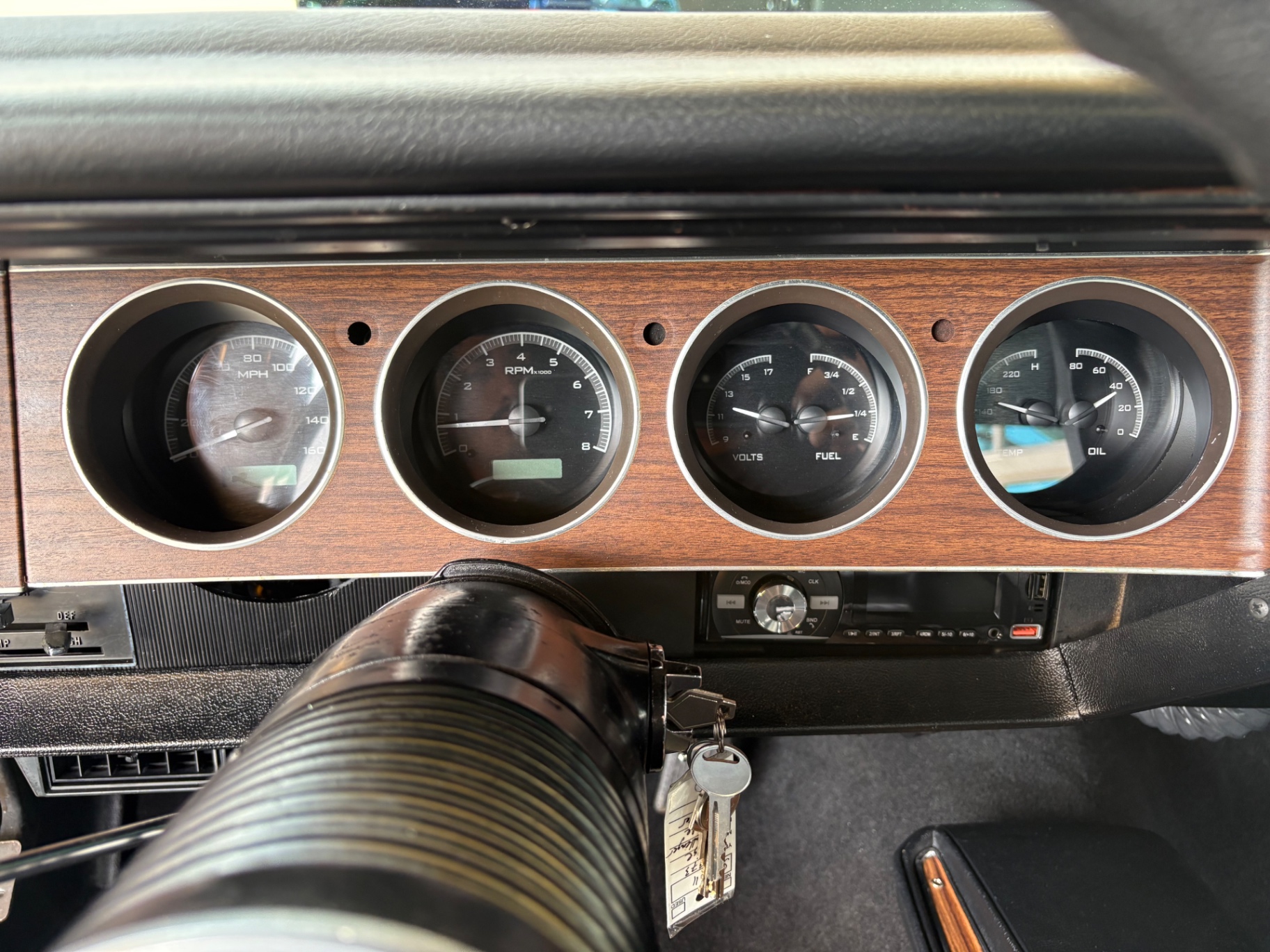 Vehicle photo 42