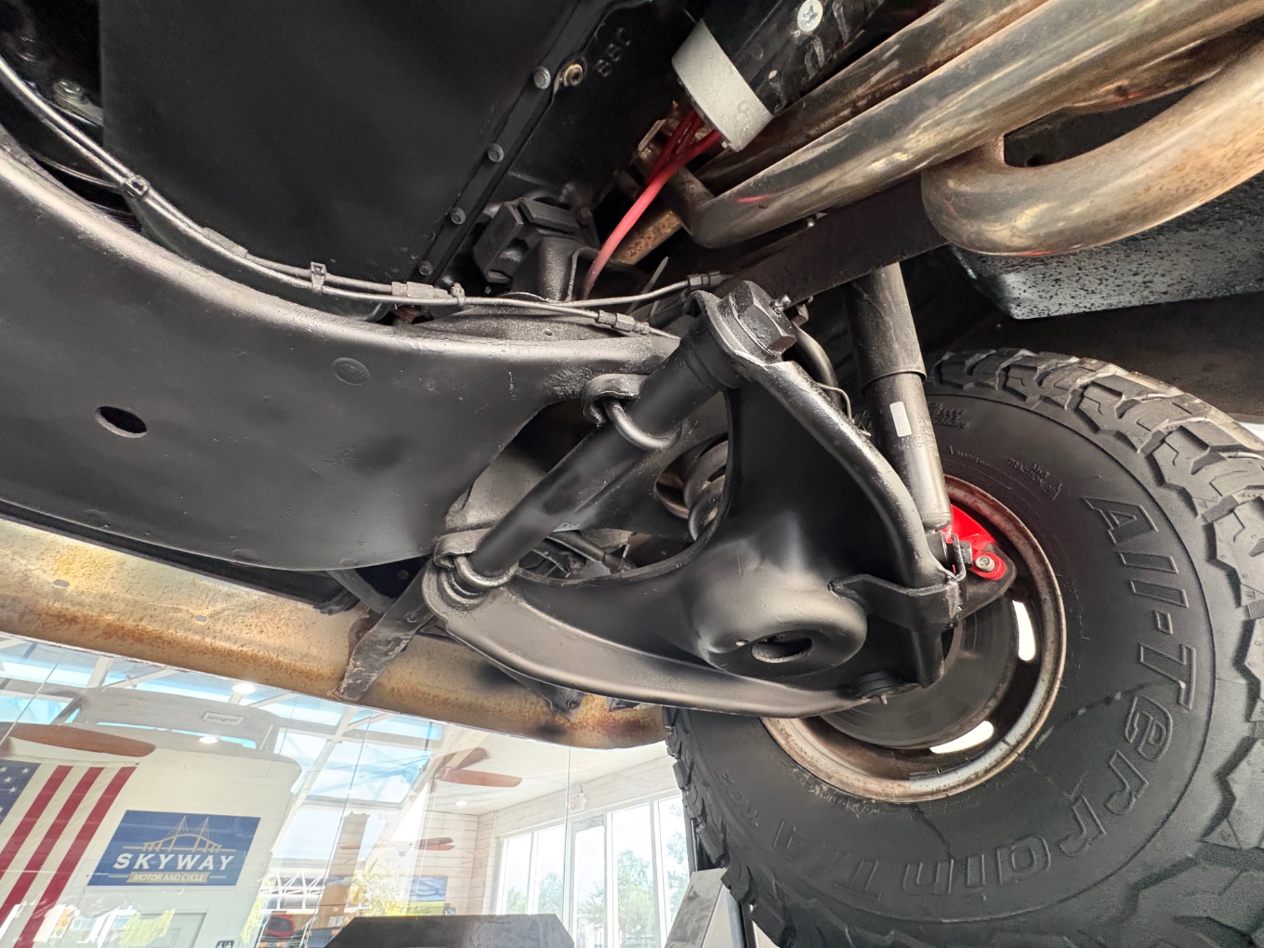 Vehicle photo 50