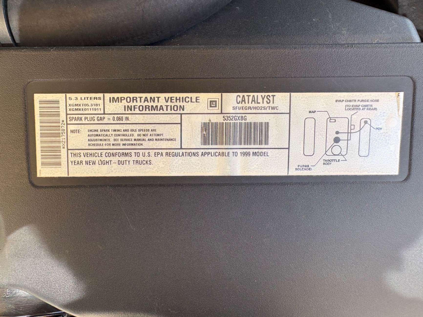 Vehicle photo 24