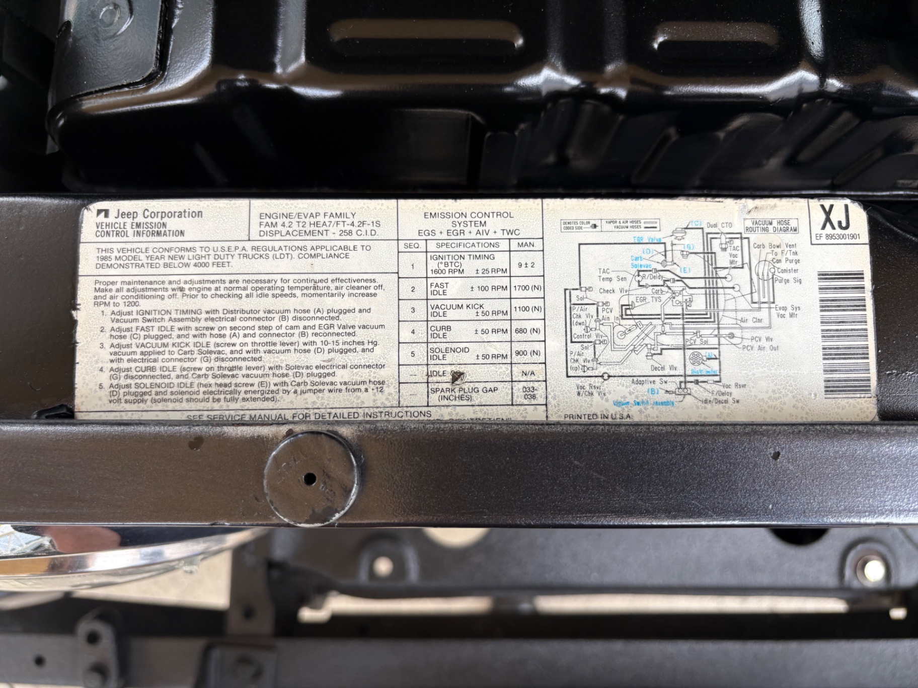 Vehicle photo 24