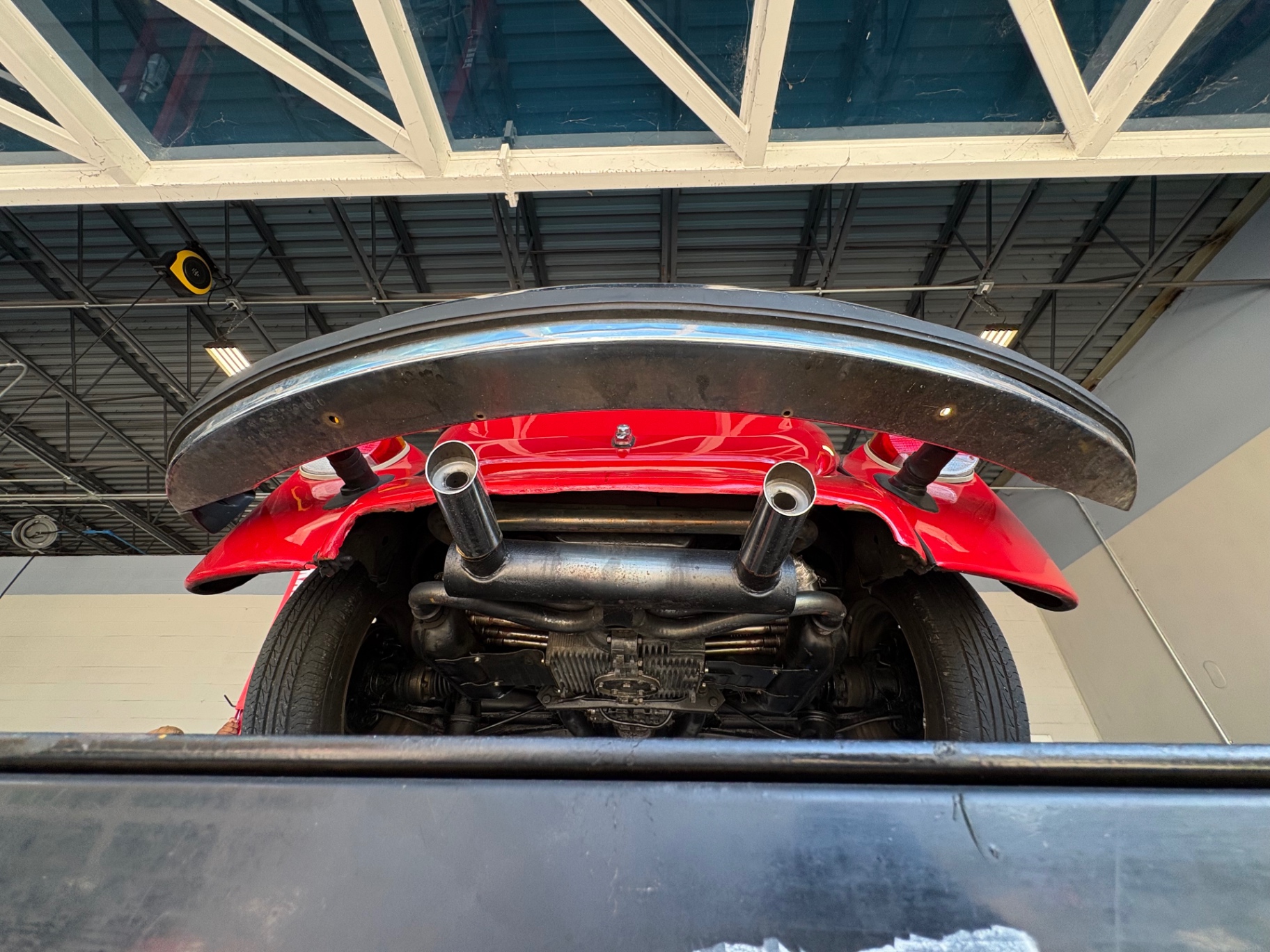 Vehicle photo 43