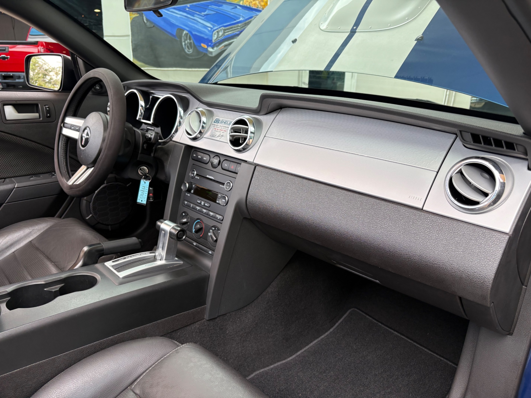 Vehicle photo 47