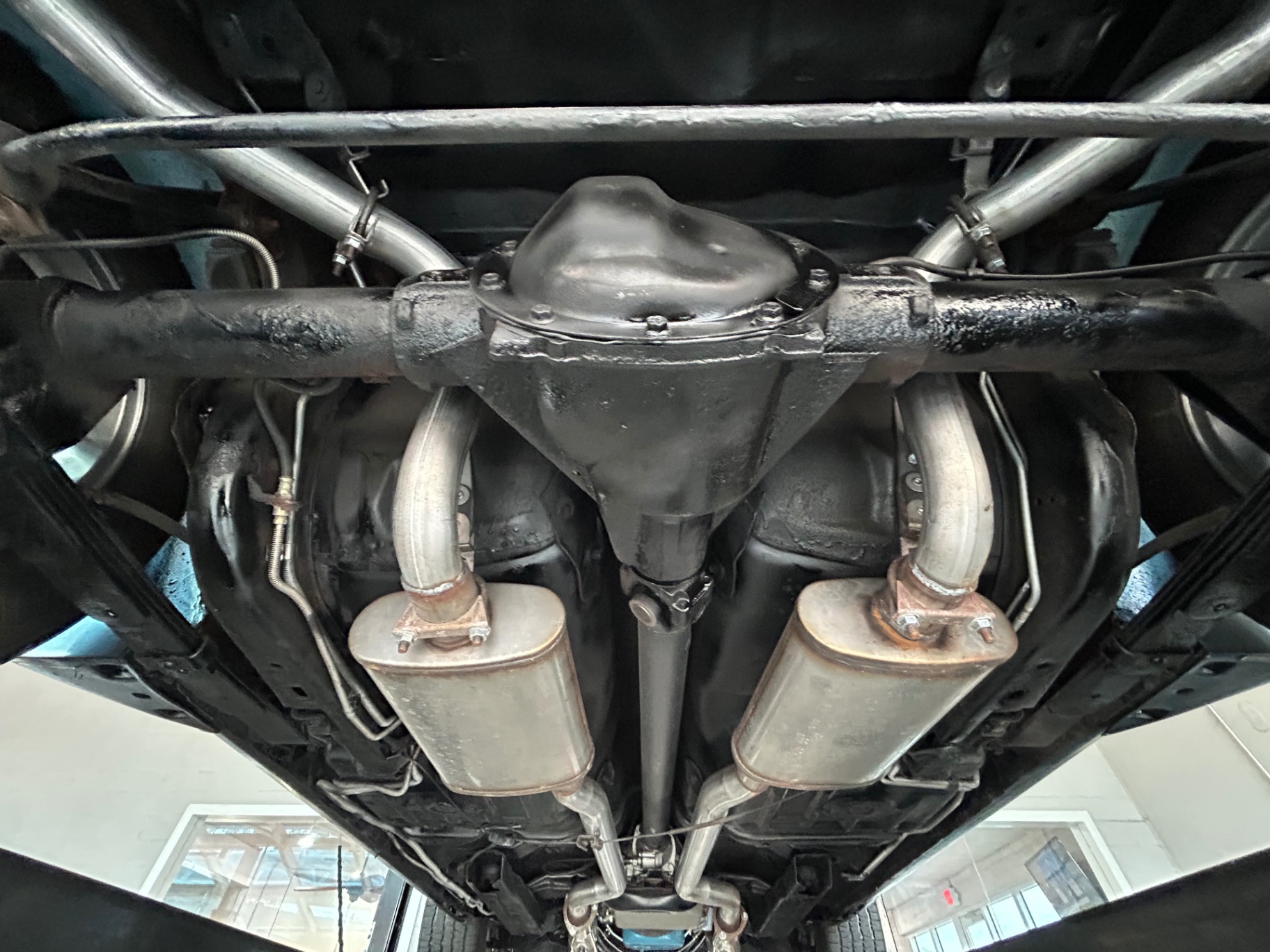 Vehicle photo 53