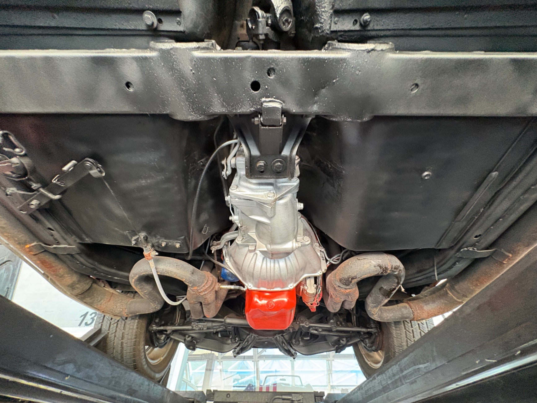 Vehicle photo 53