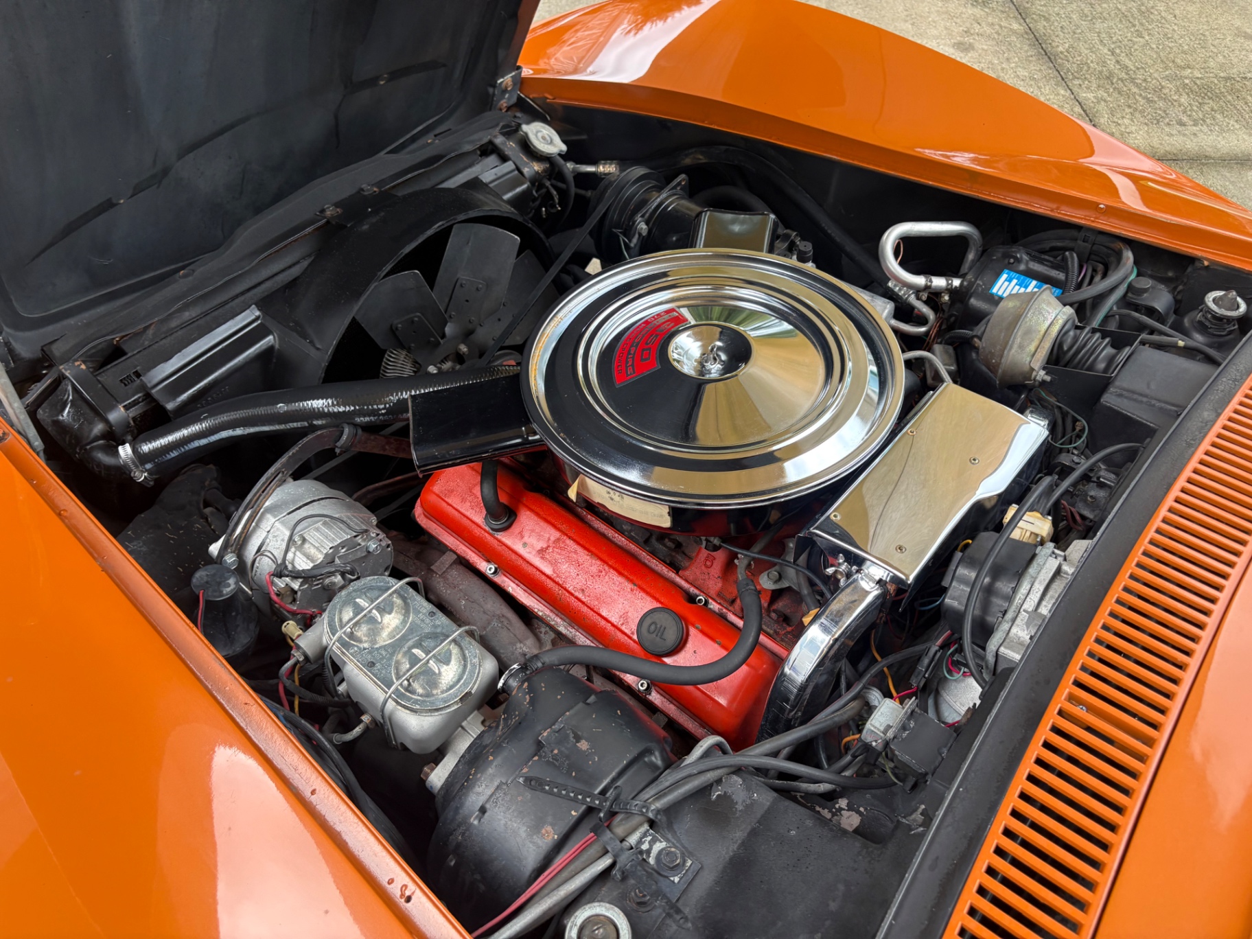 Vehicle photo 37