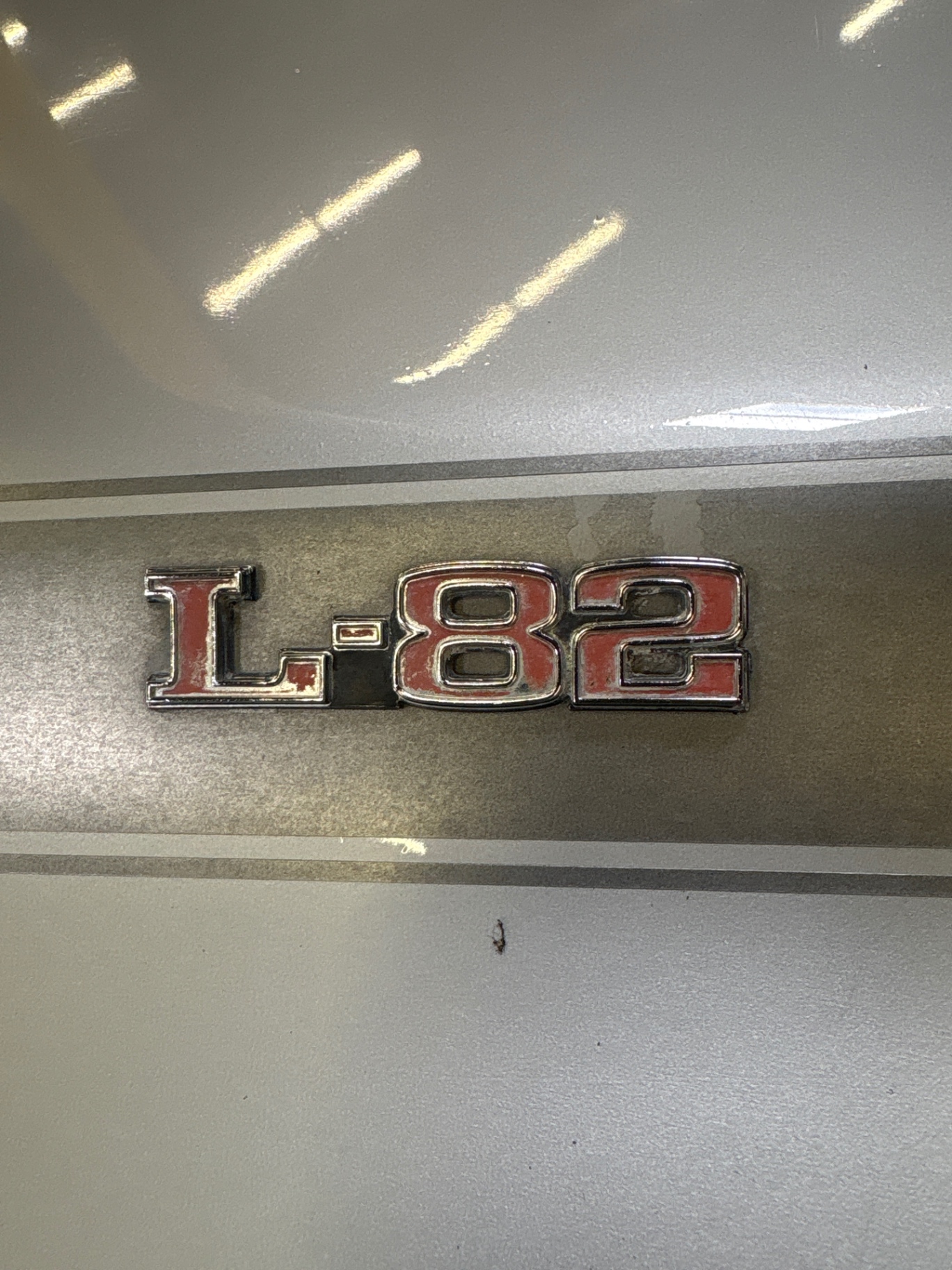 Vehicle photo 19