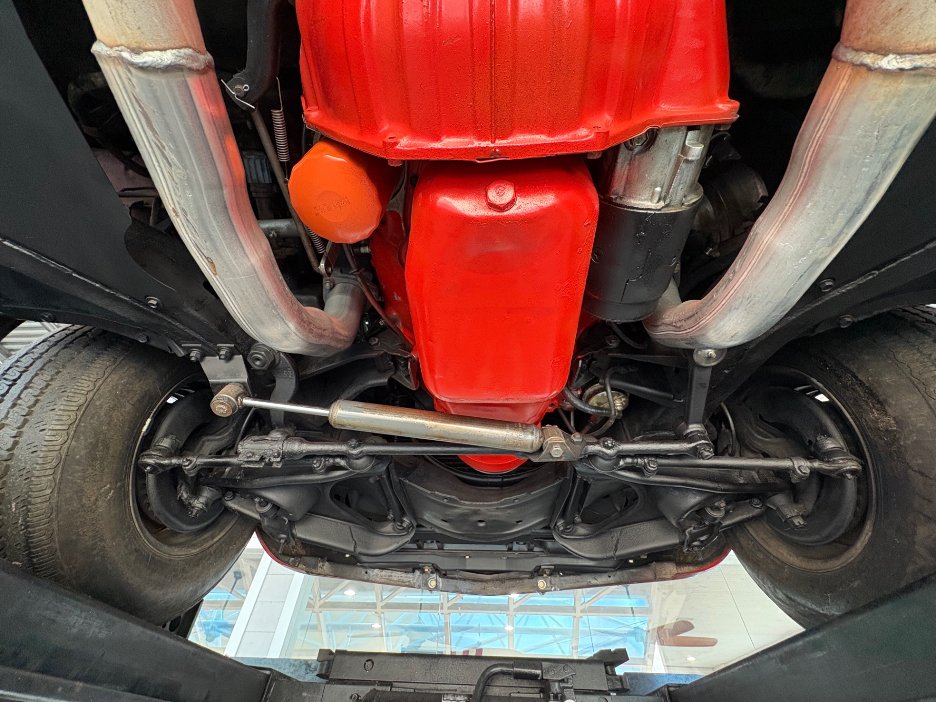 Vehicle photo 54