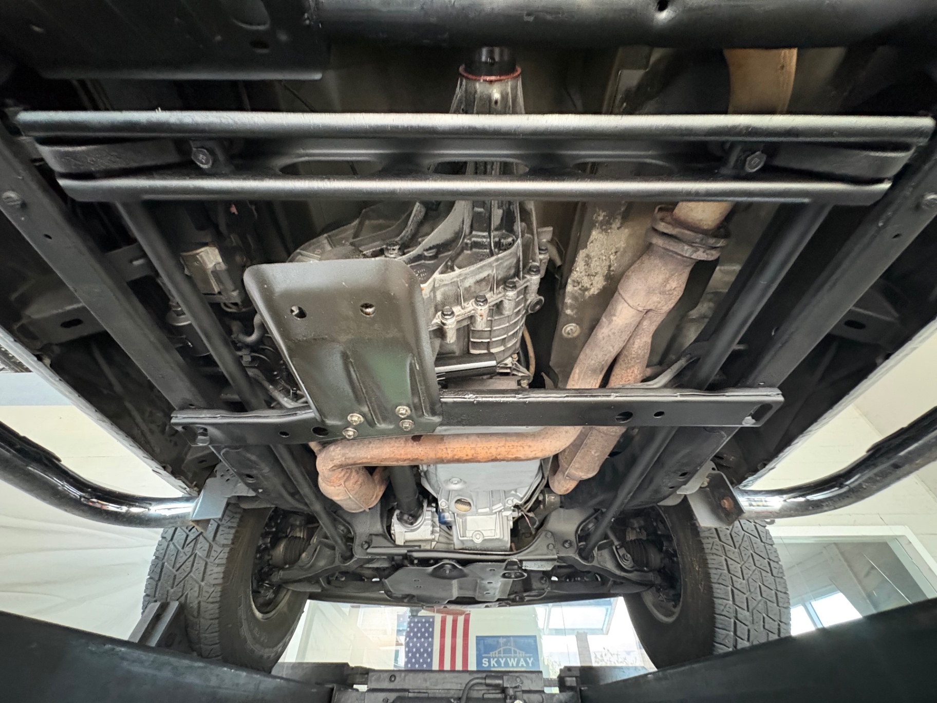 Vehicle photo 46